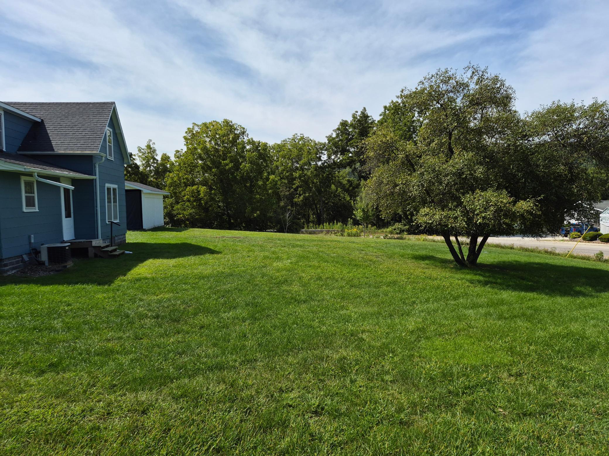 main property photo 7