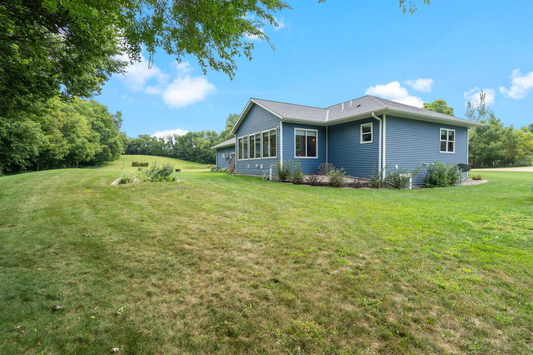 main property photo 49