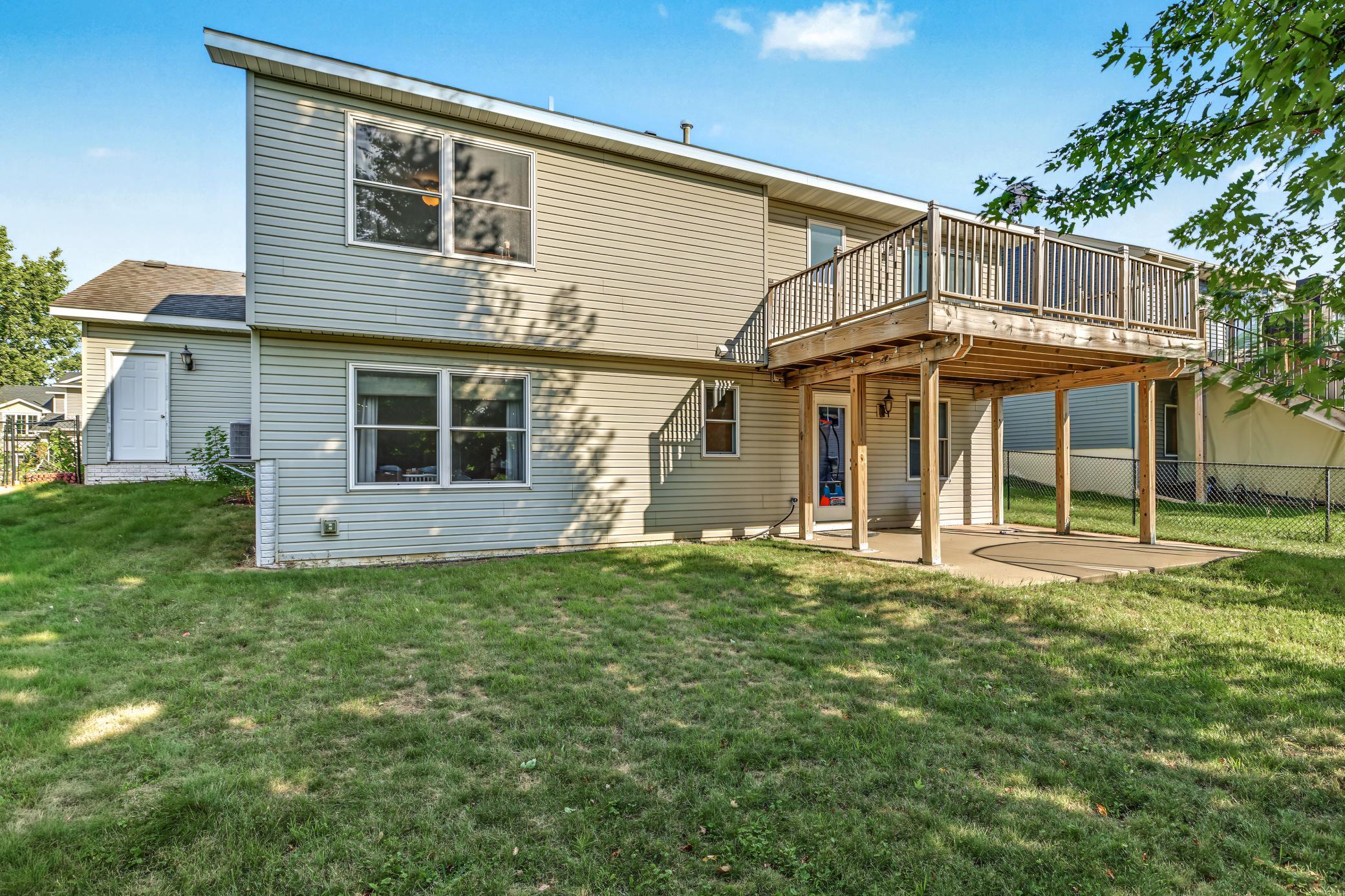 main property photo 27
