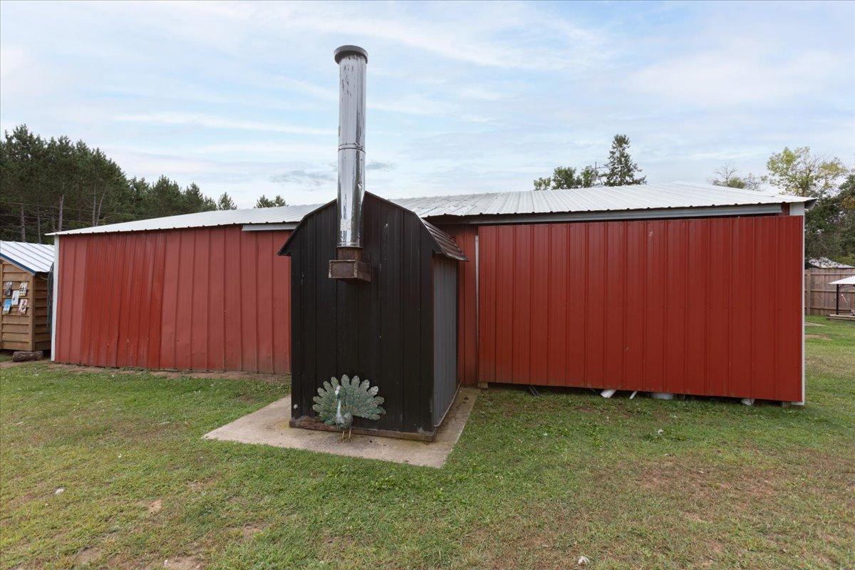 main property photo 28