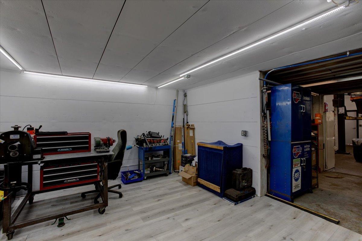 main property photo 71