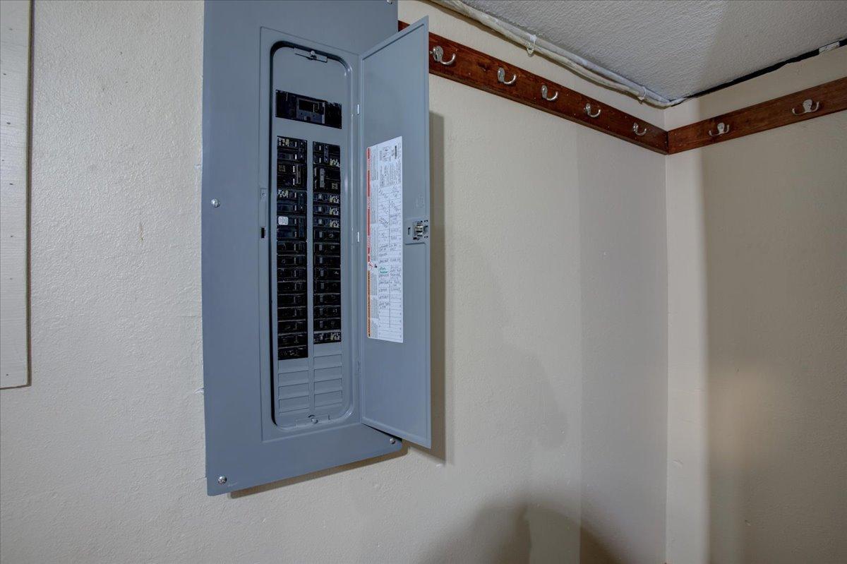 main property photo 74