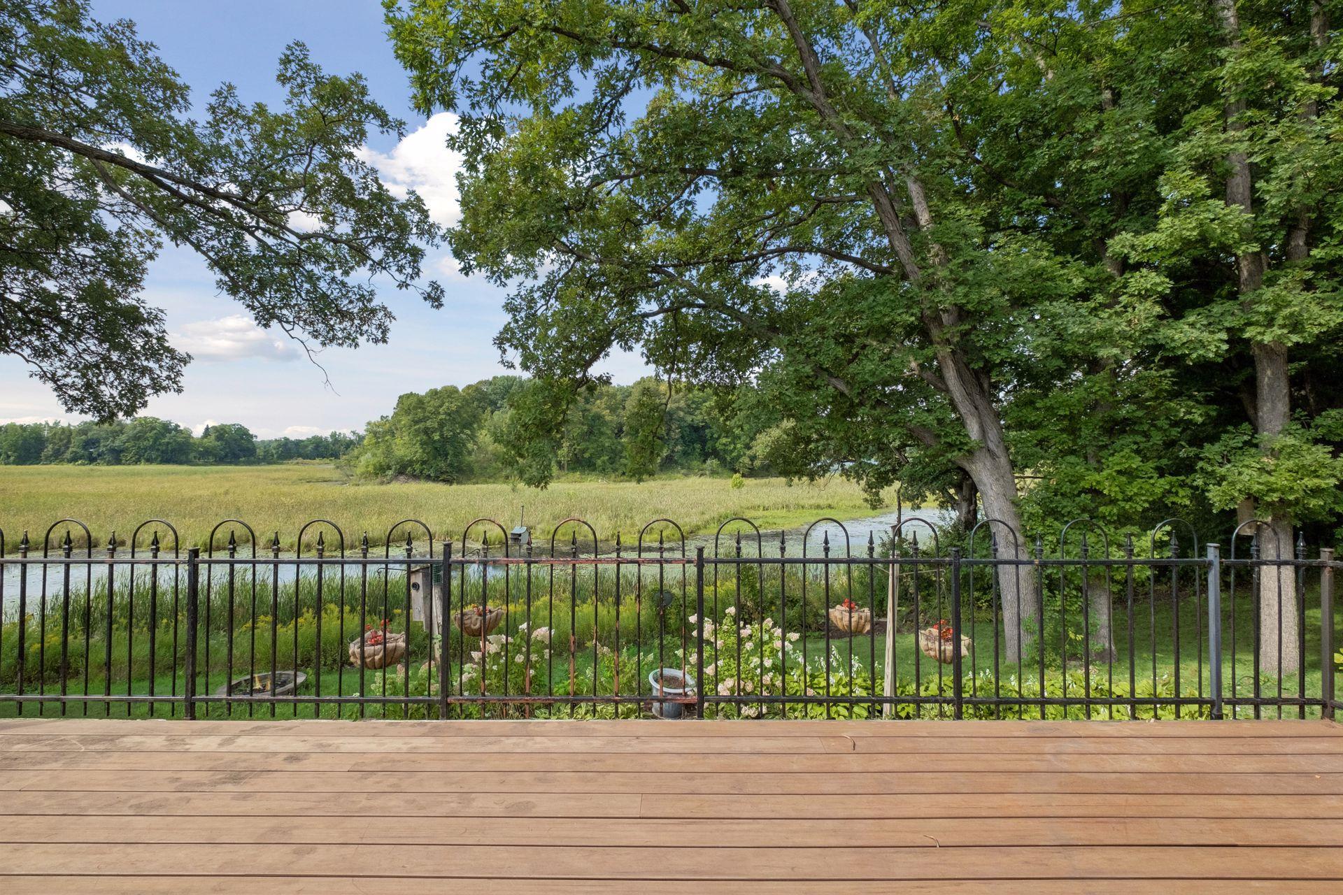 main property photo 22