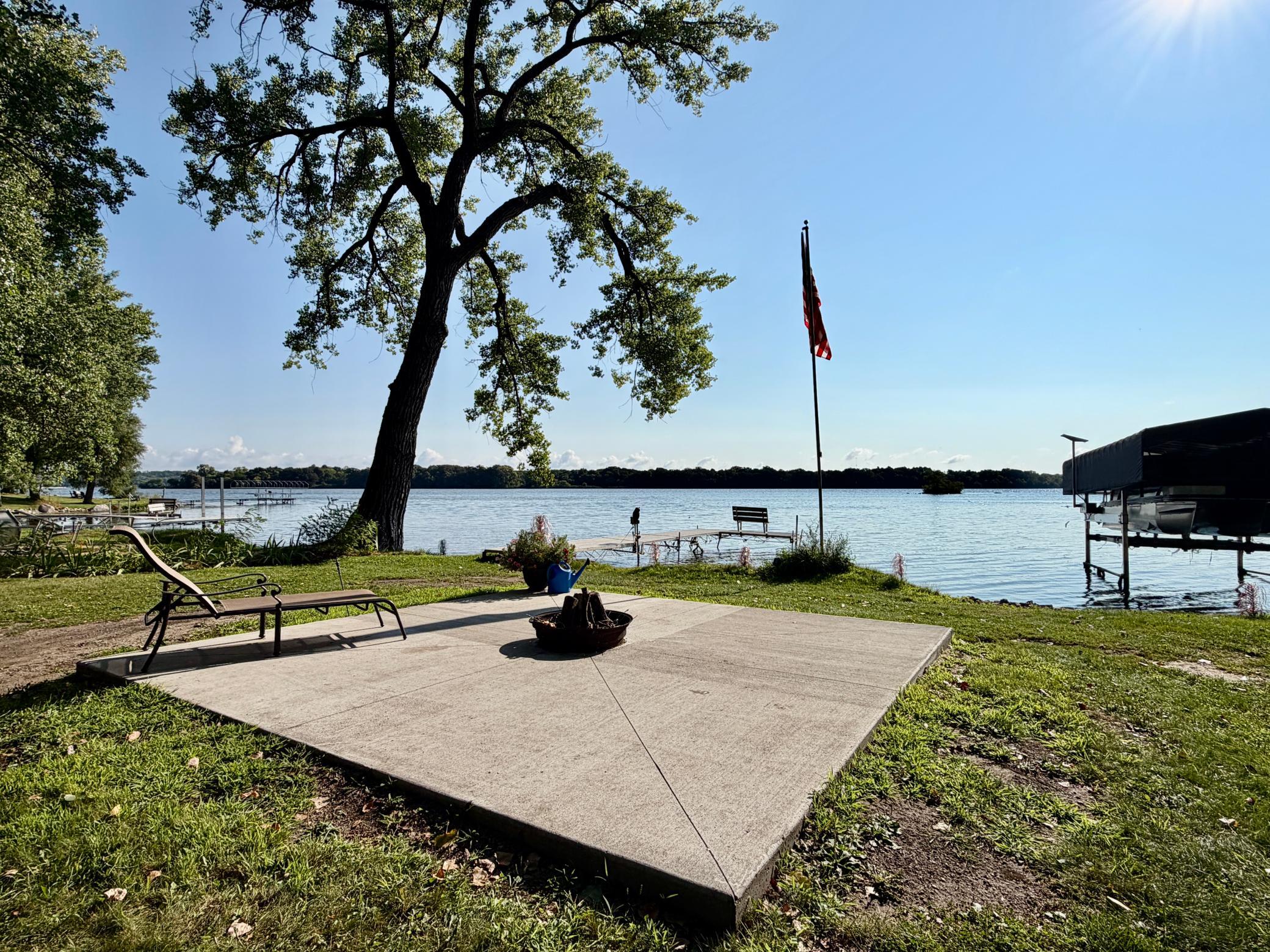main property photo 16