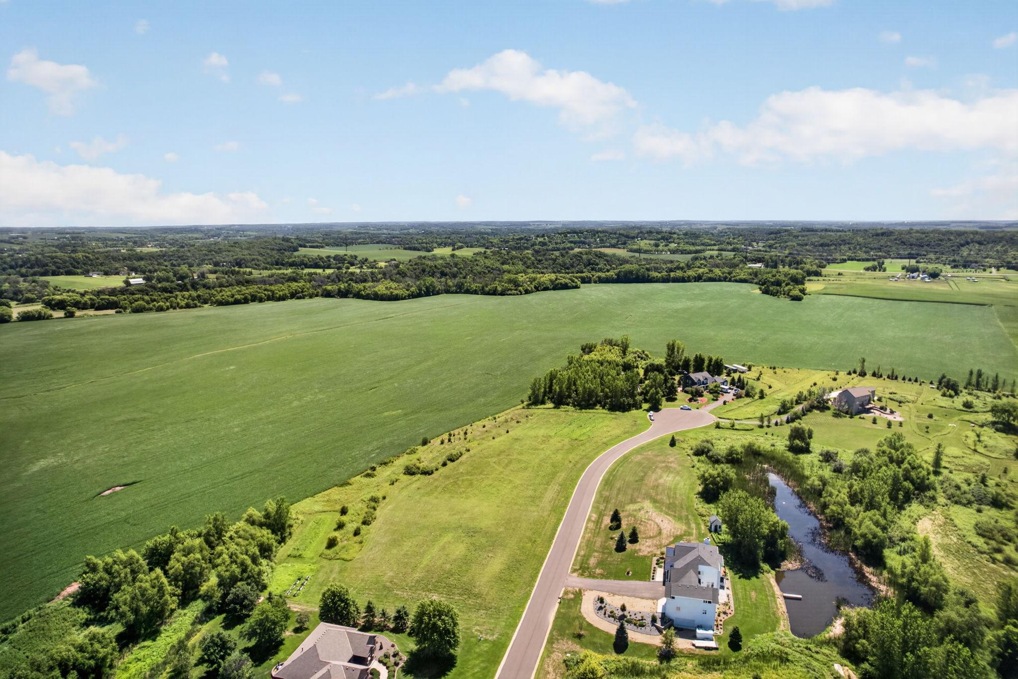 main property photo 0