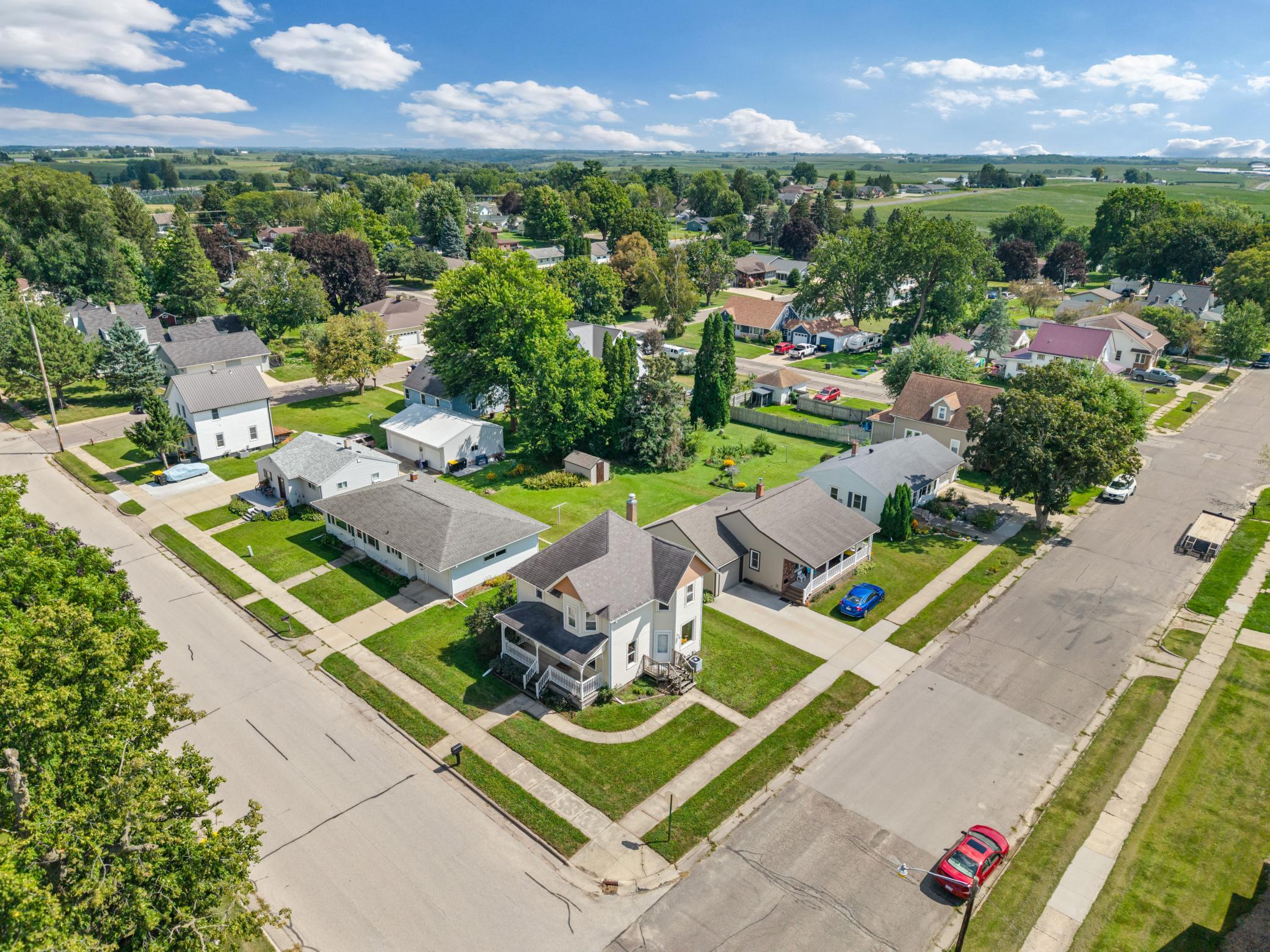 main property photo 16