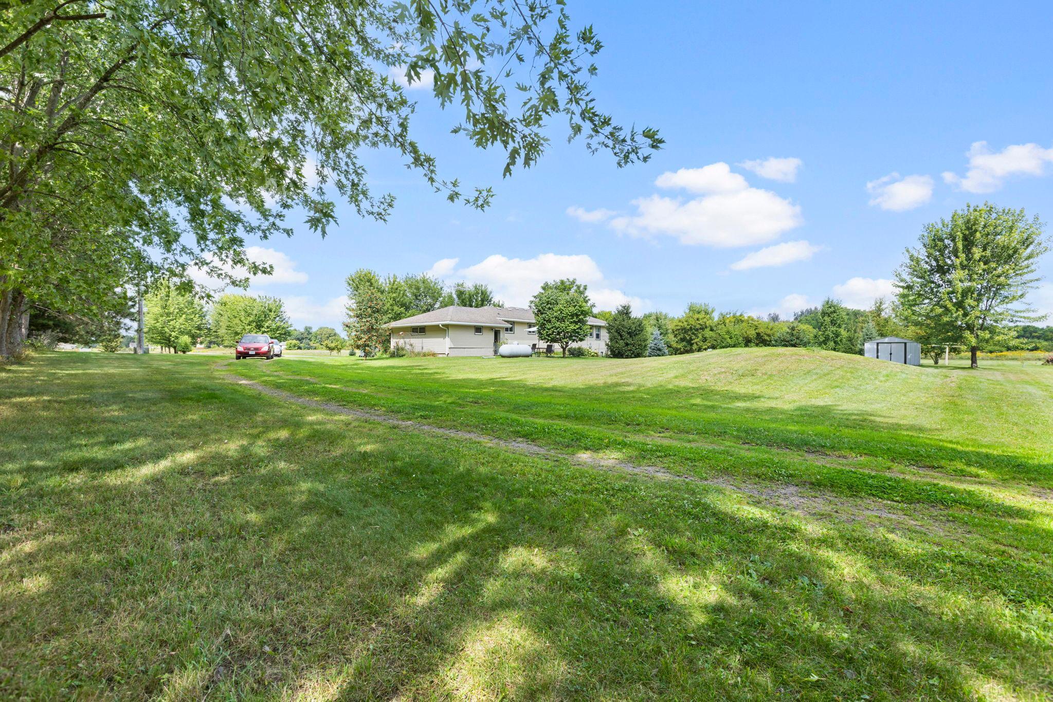 main property photo 21