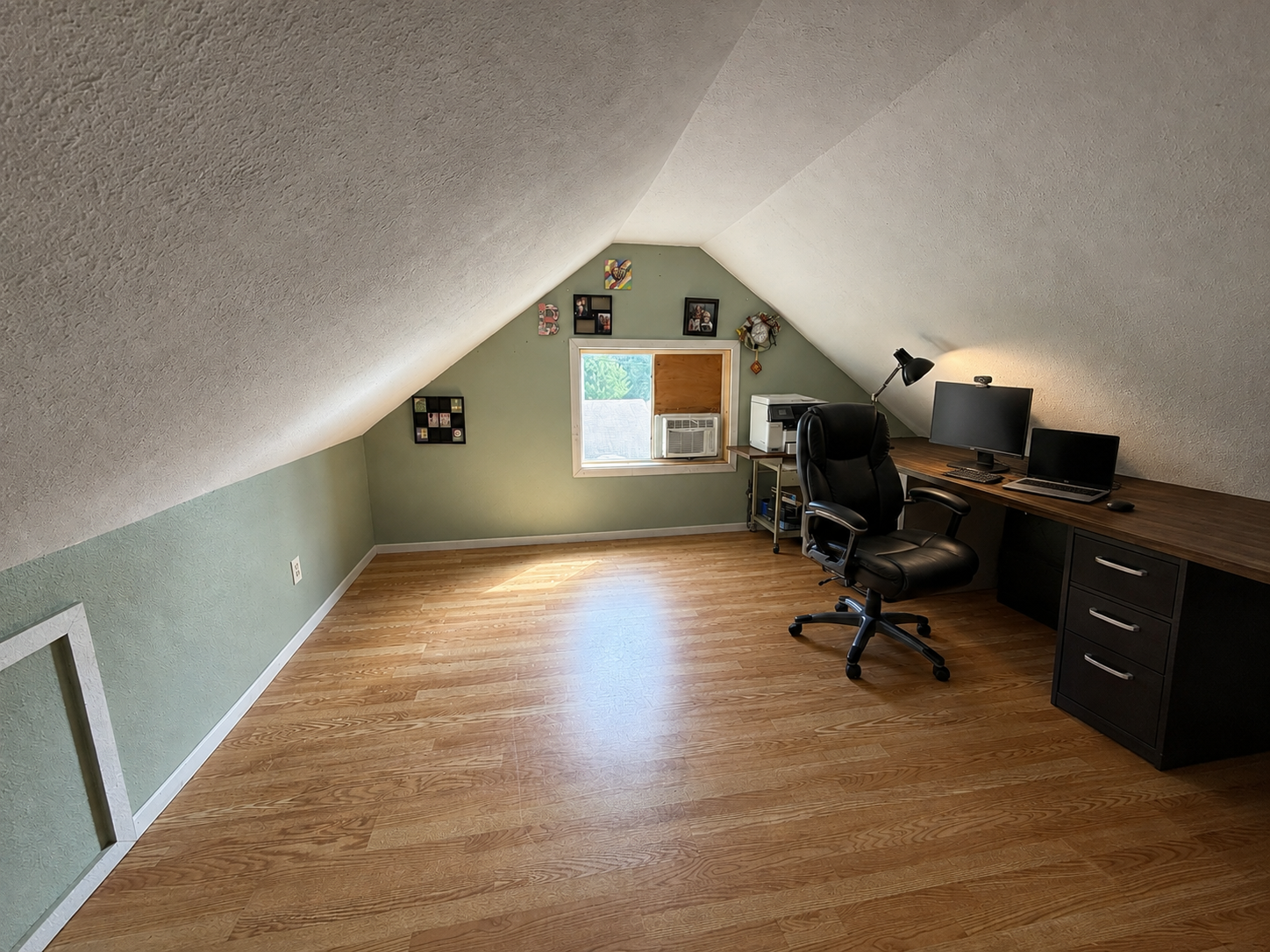 main property photo 9