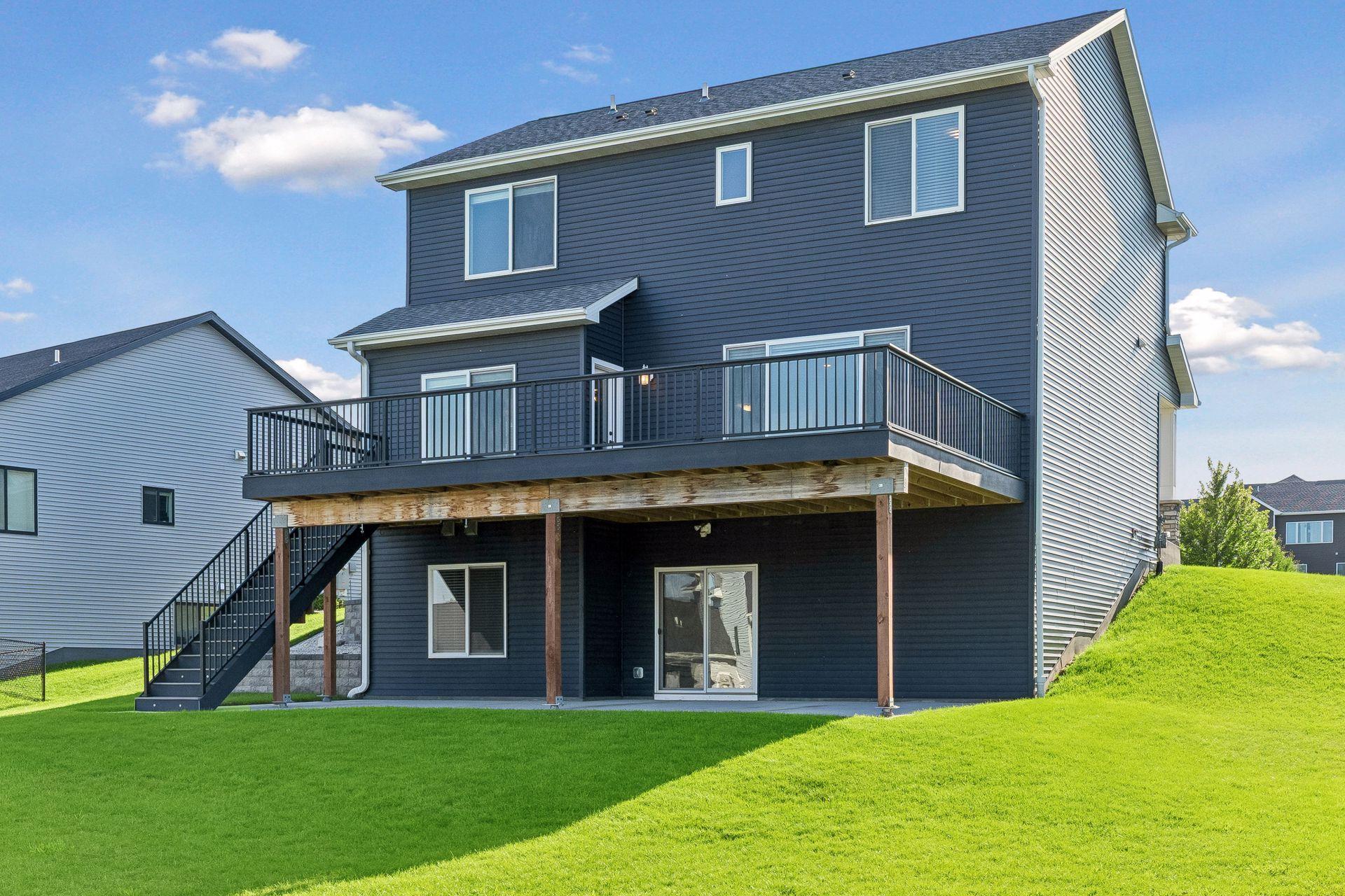 main property photo 44