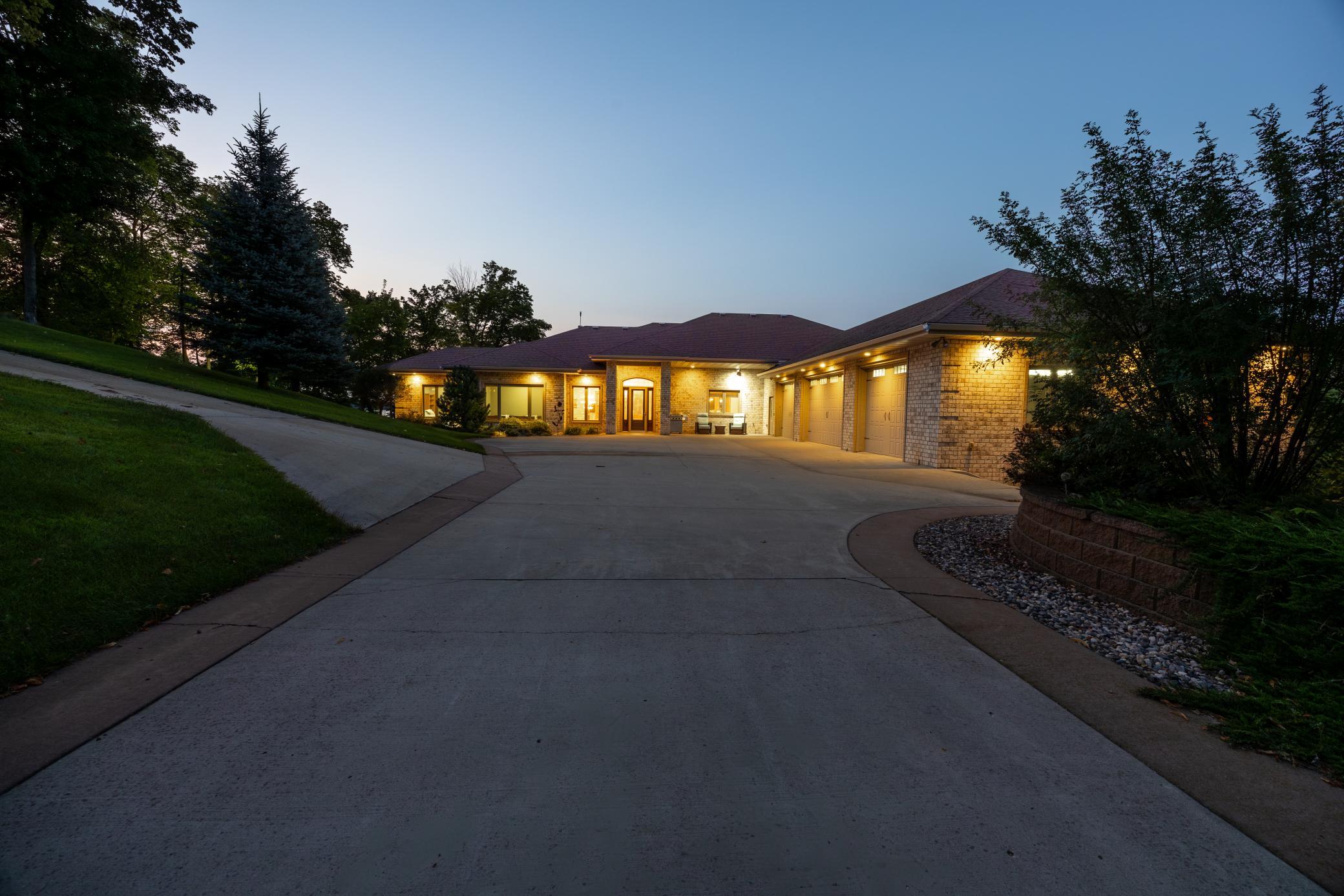 main property photo 79