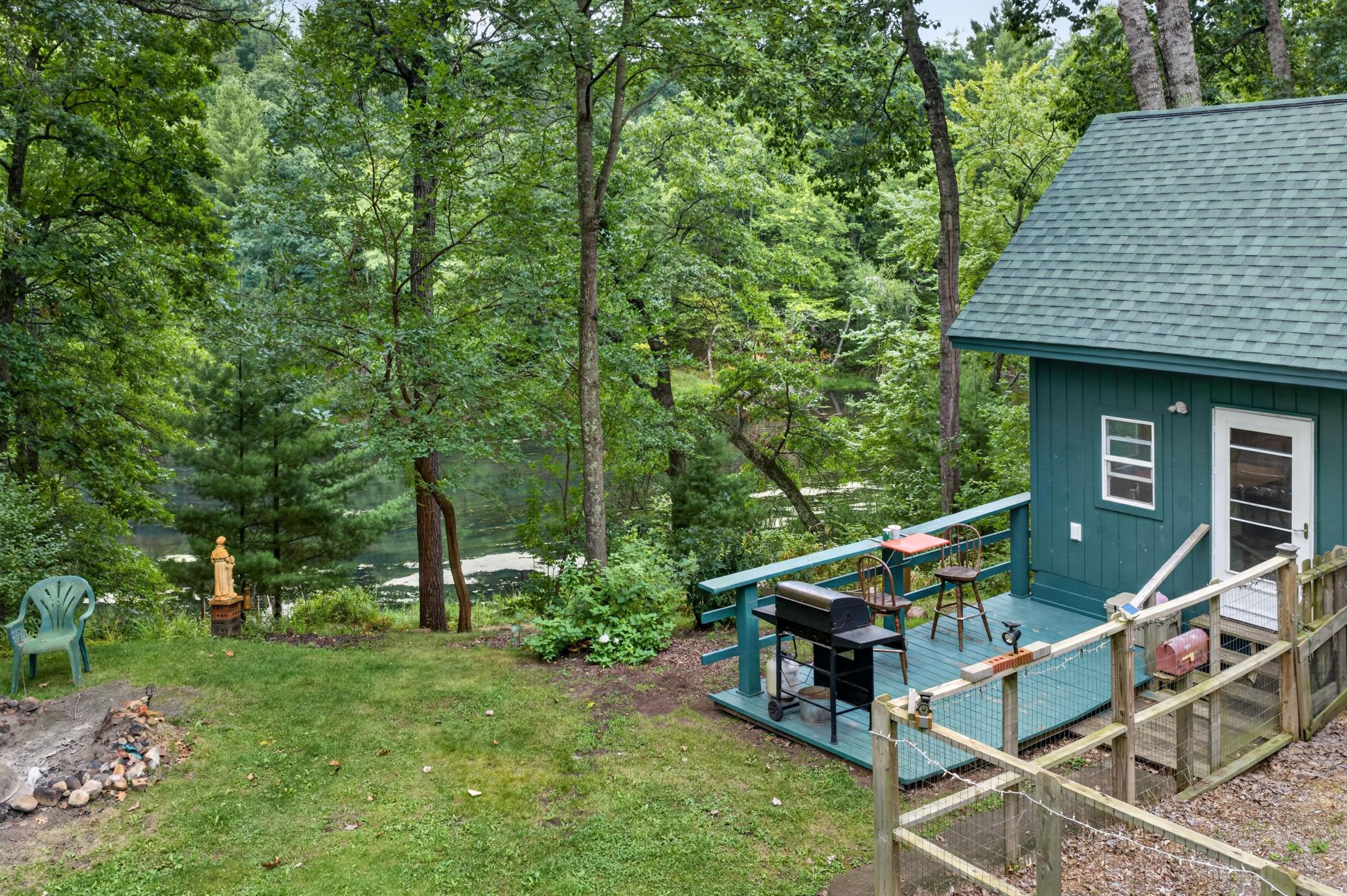 main property photo 40