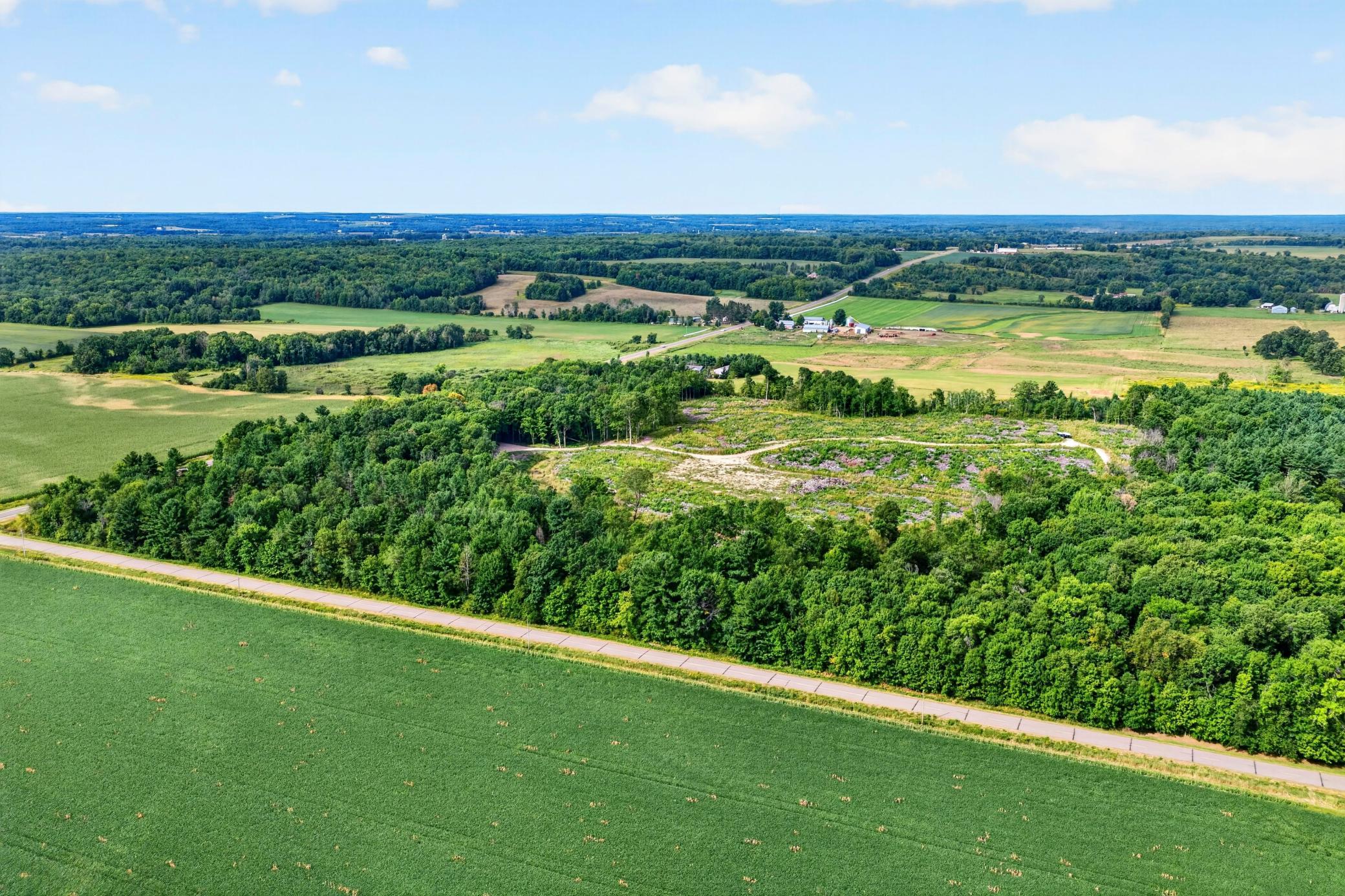 main property photo 41