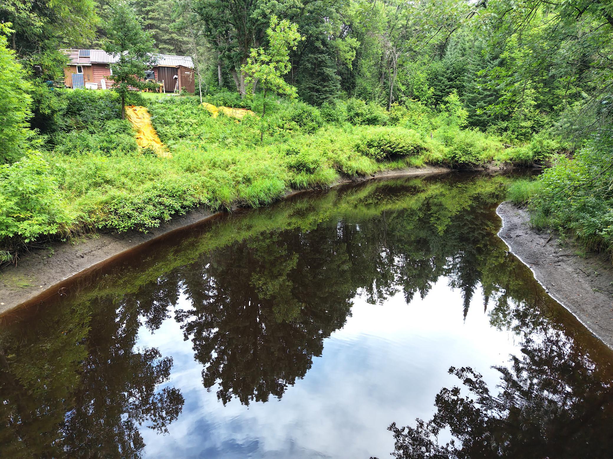 main property photo 28