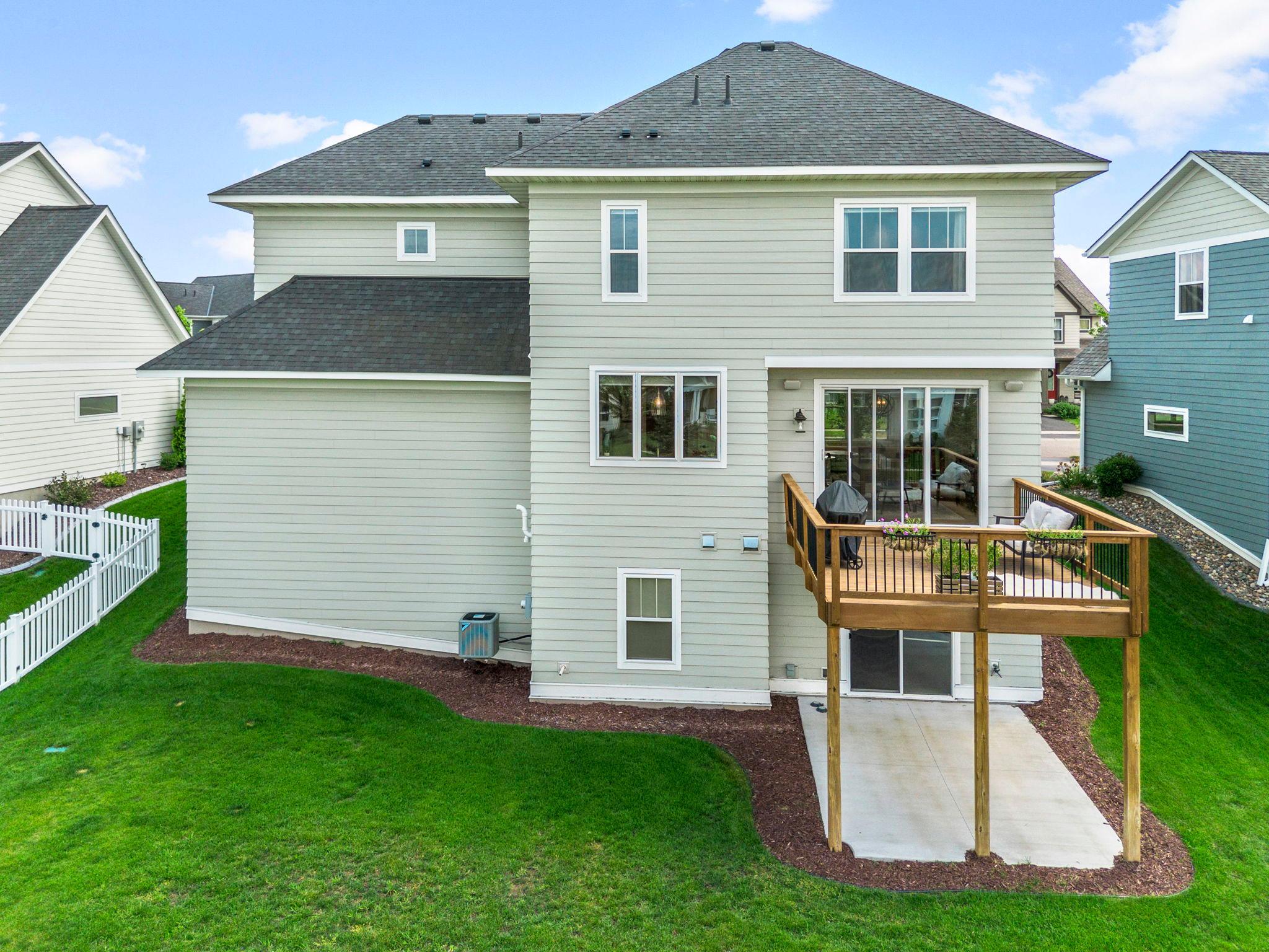 main property photo 39