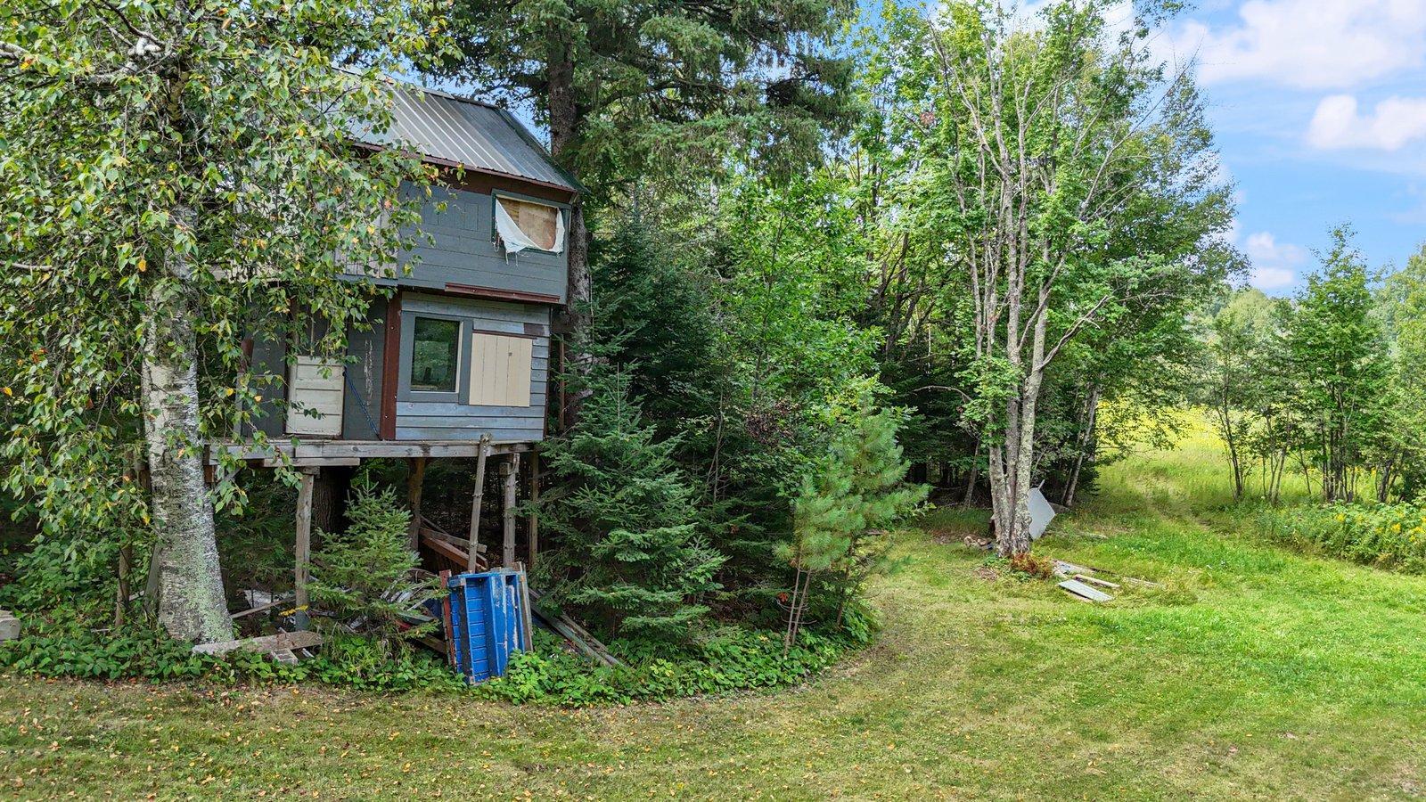 main property photo 60
