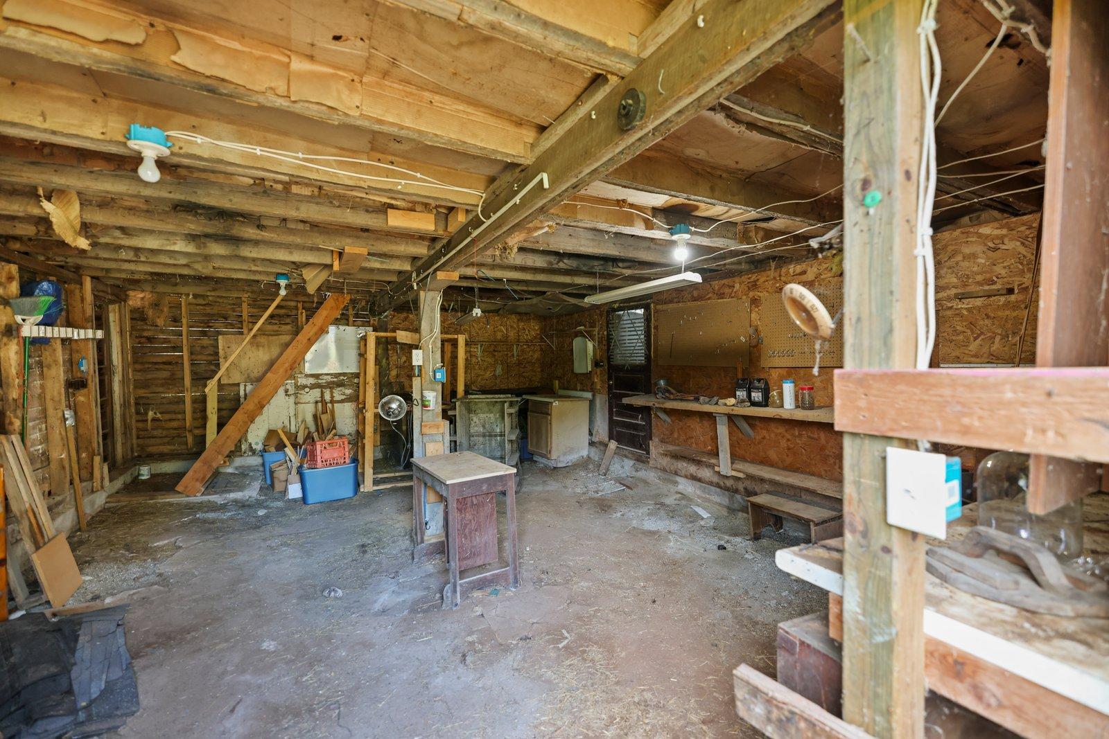 main property photo 66