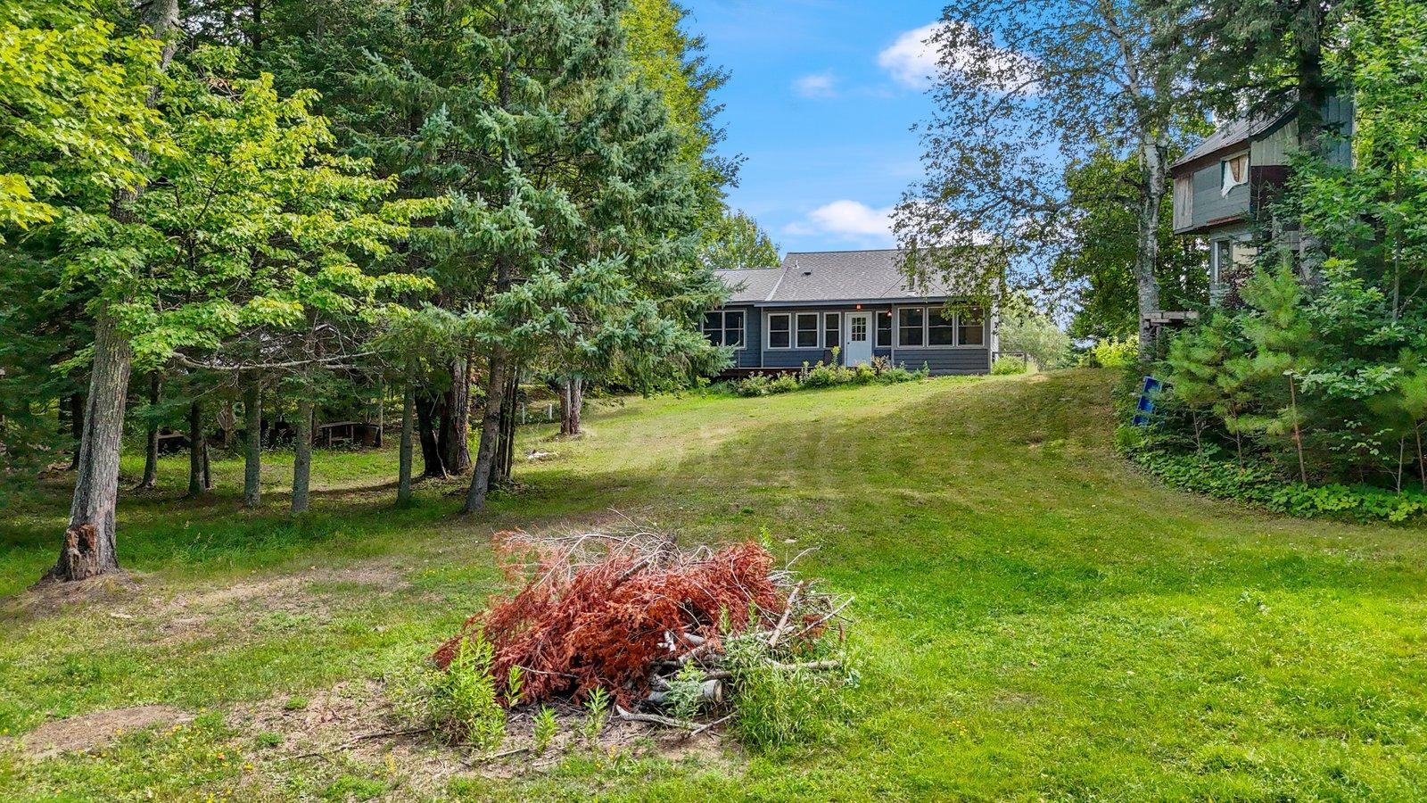 main property photo 78