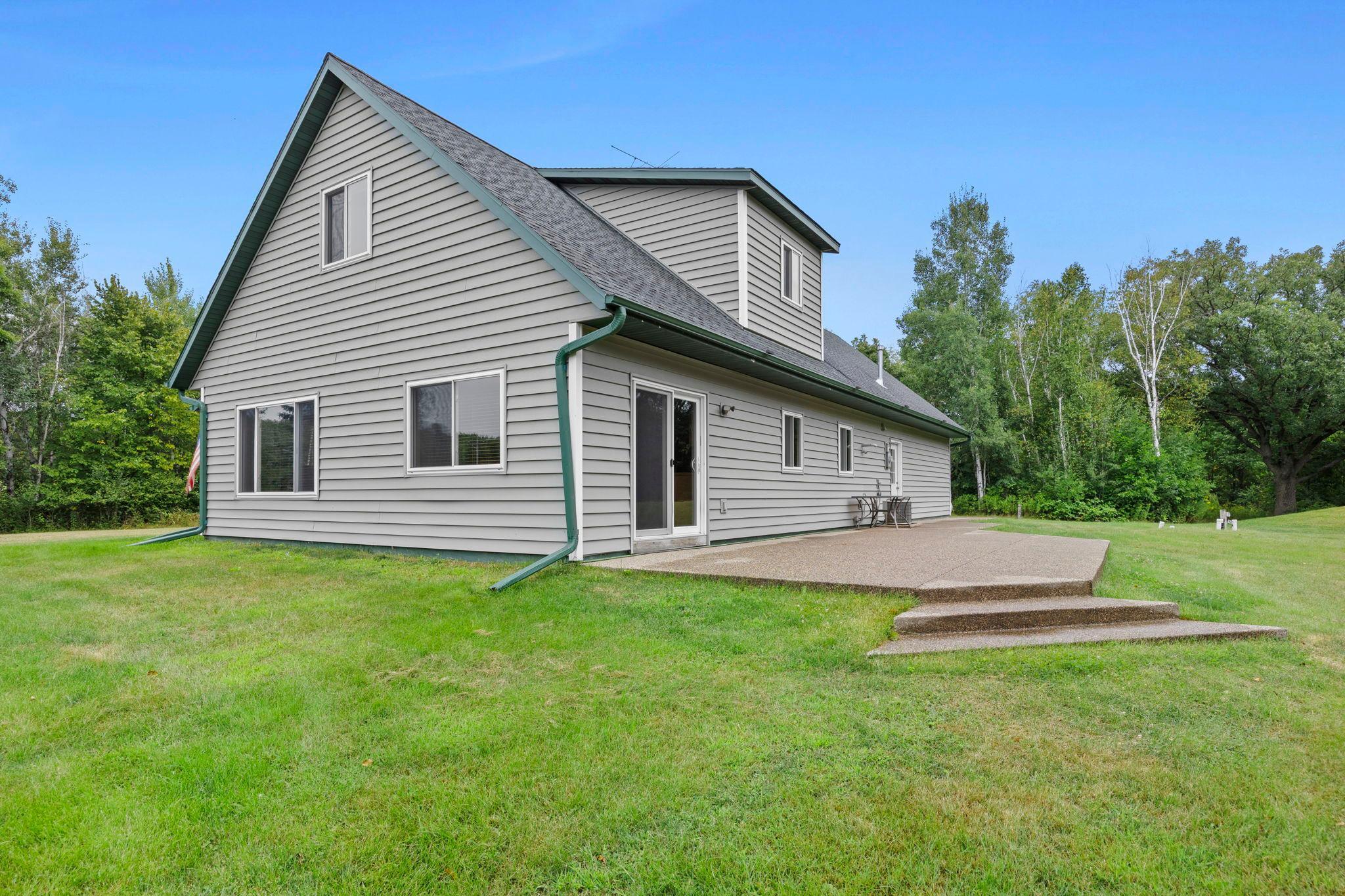 main property photo 50