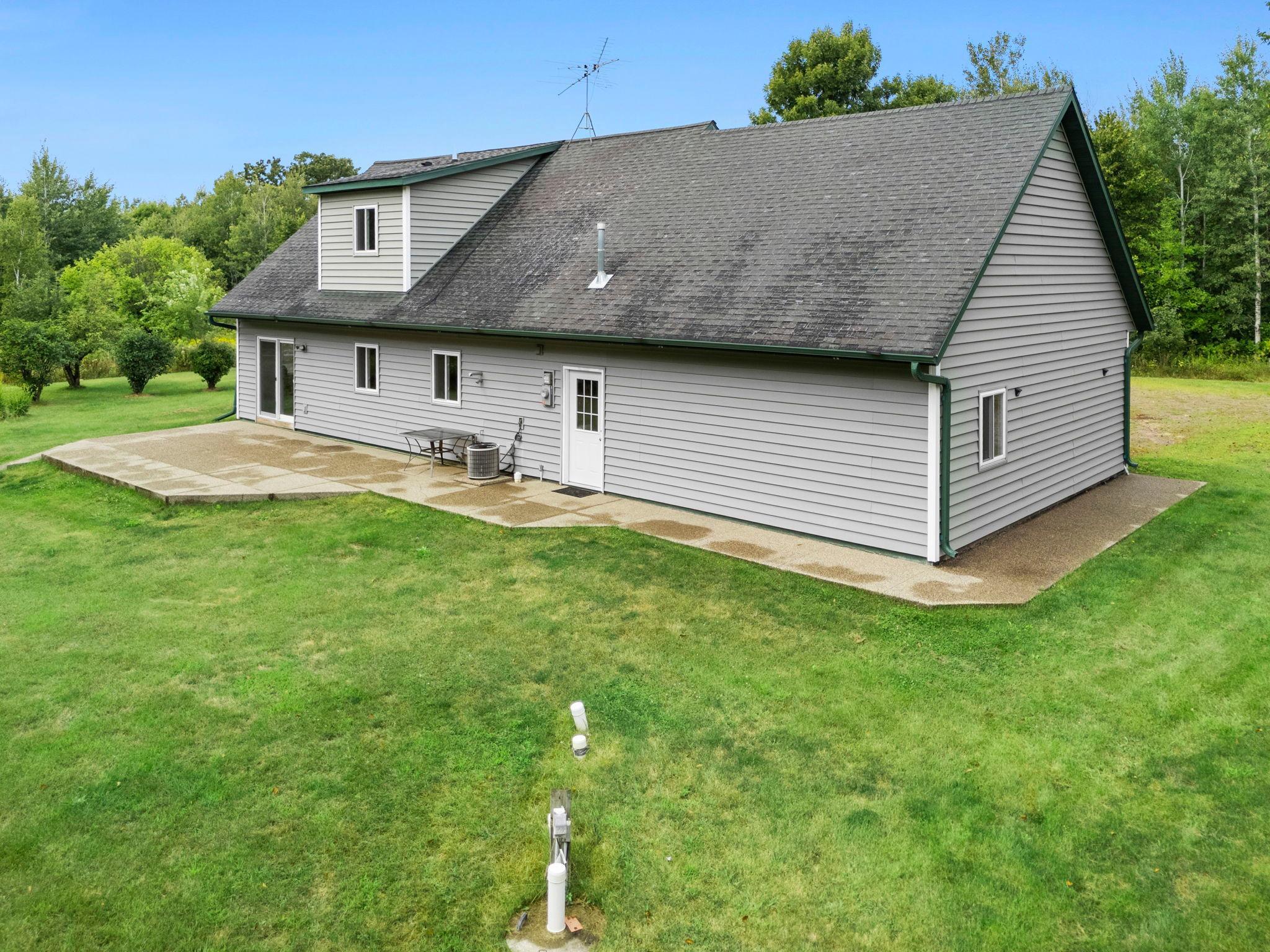 main property photo 59