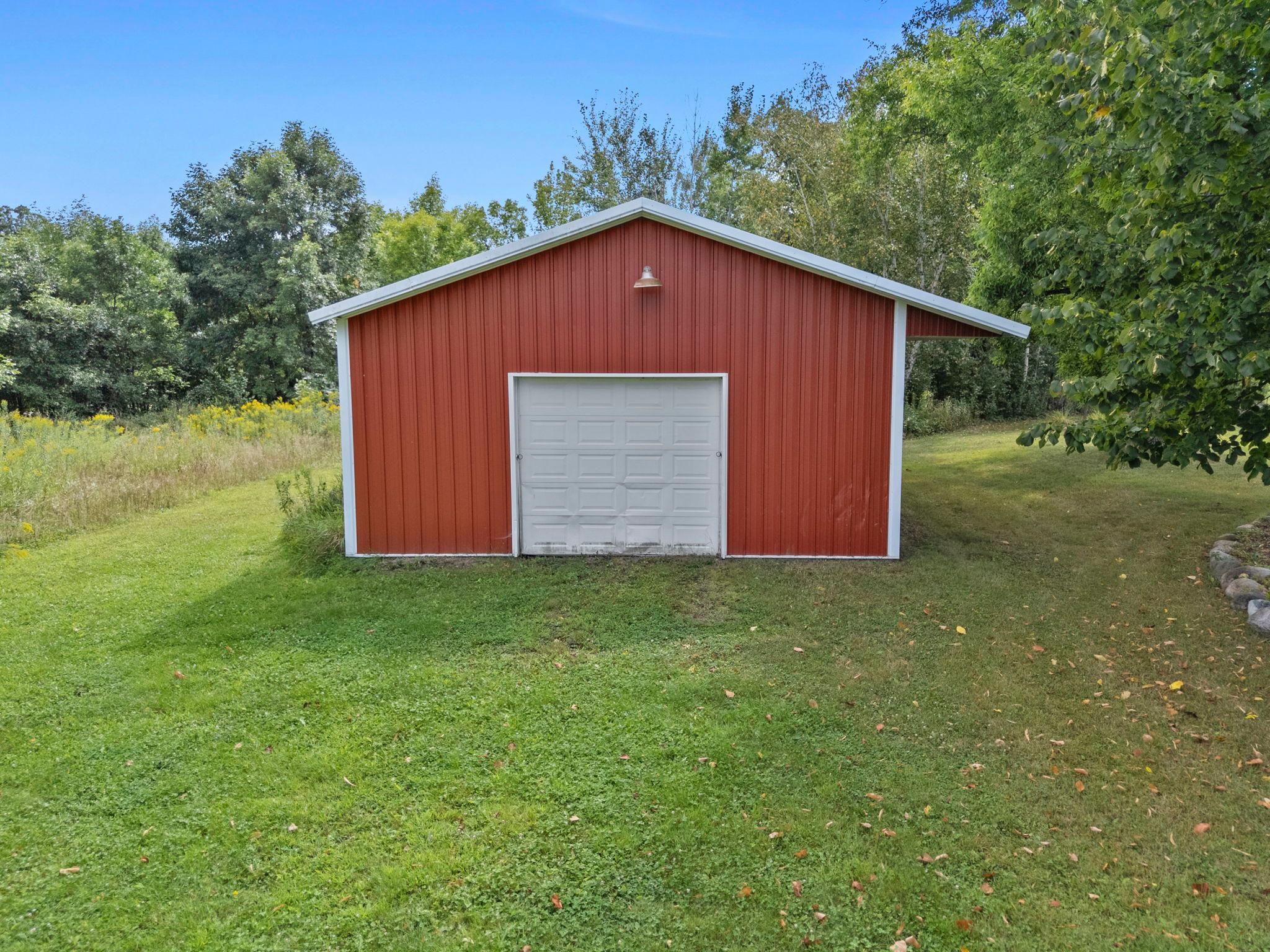 main property photo 60