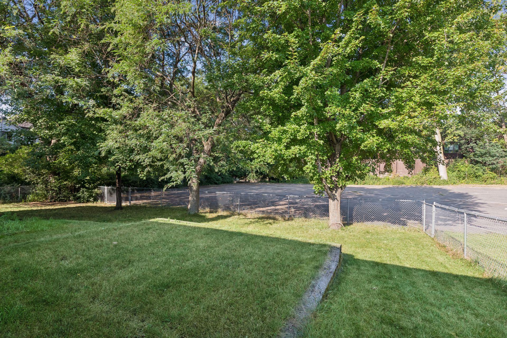 main property photo 50