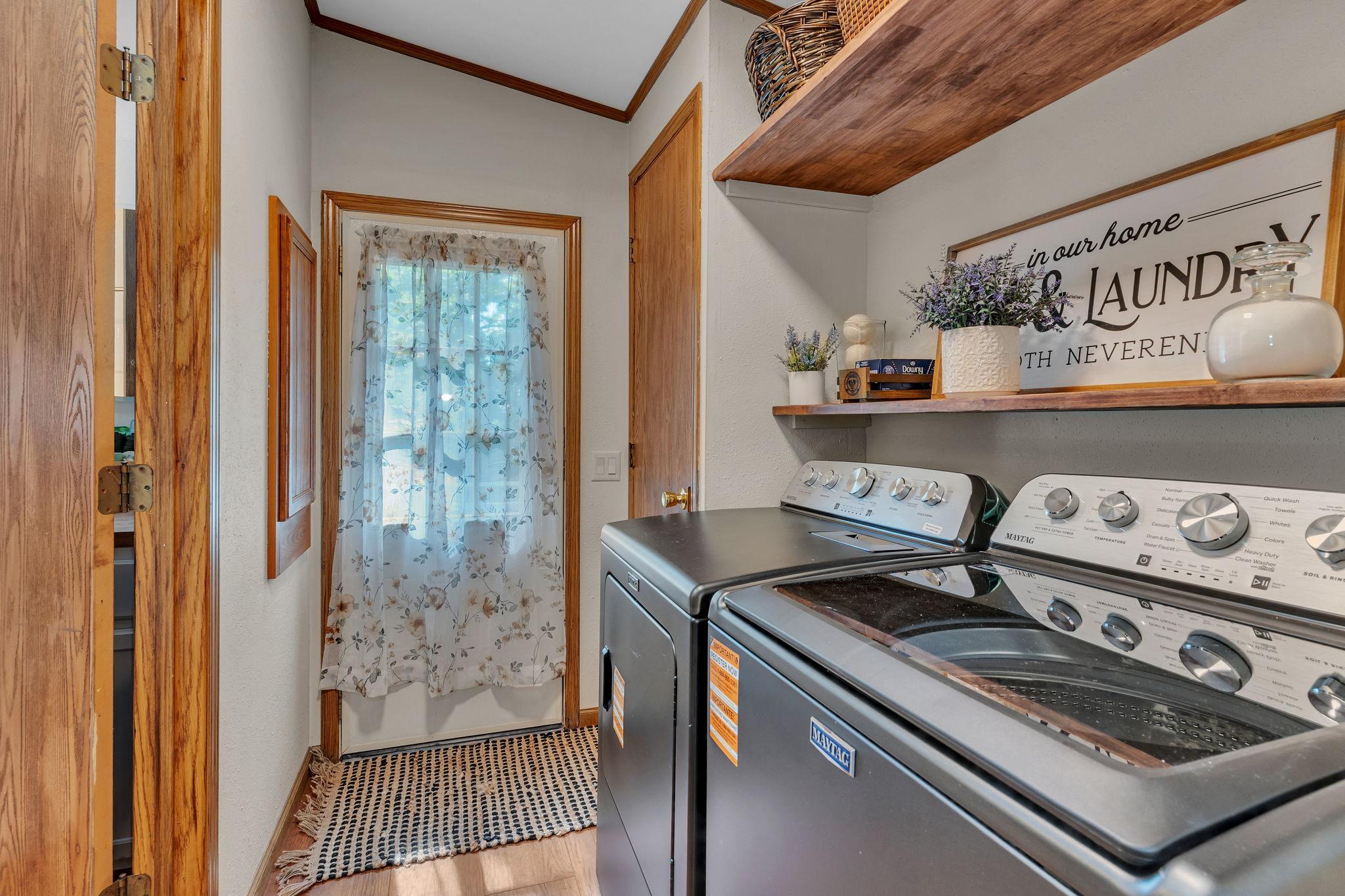 main property photo 18