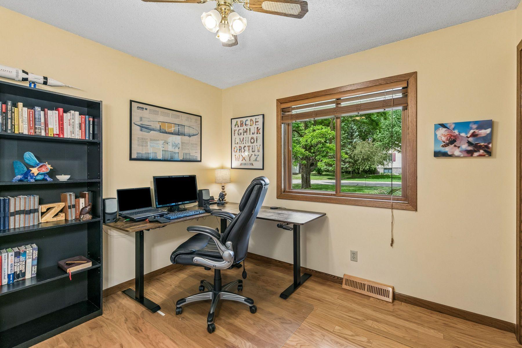 main property photo 9