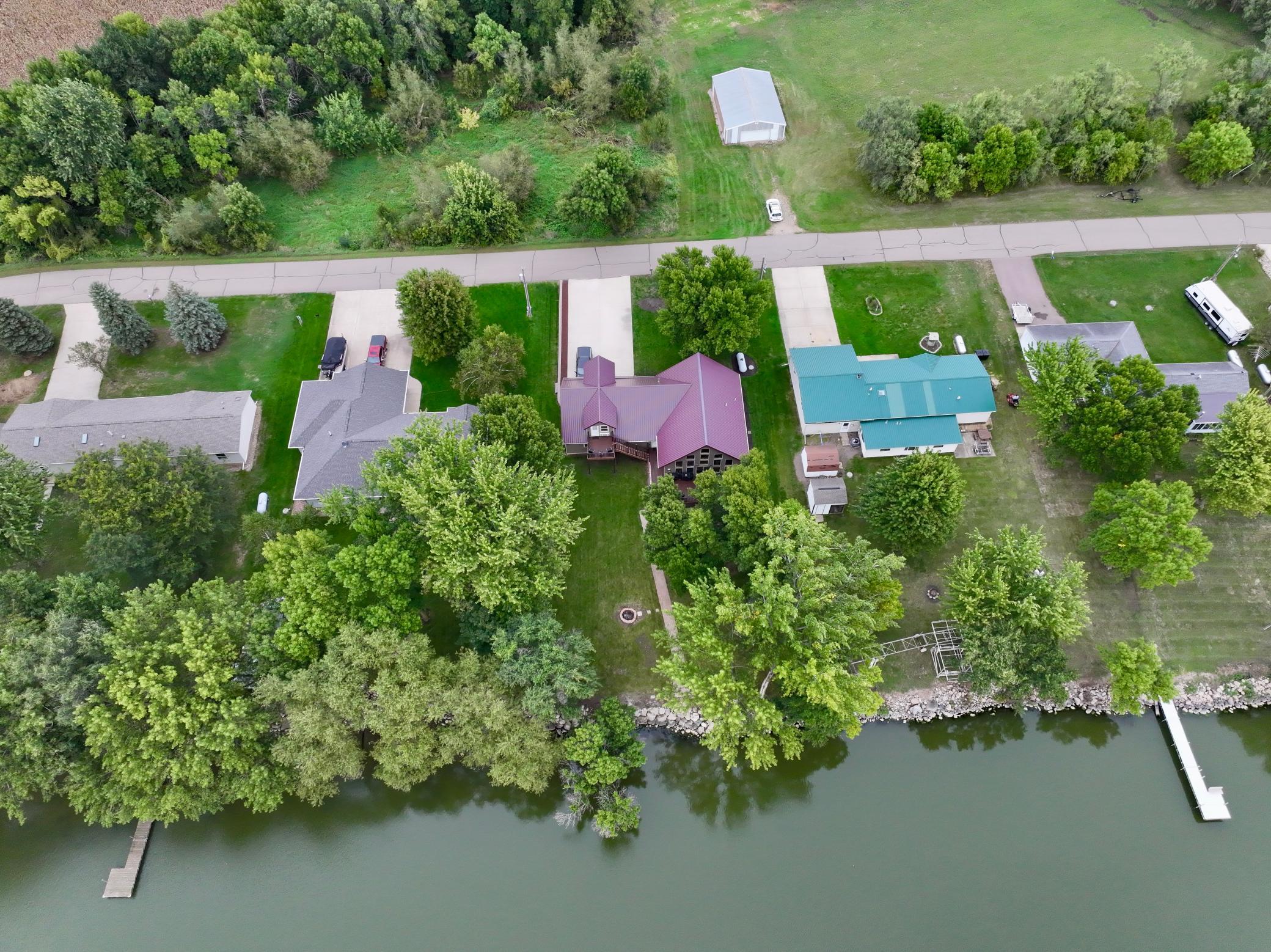 main property photo 36