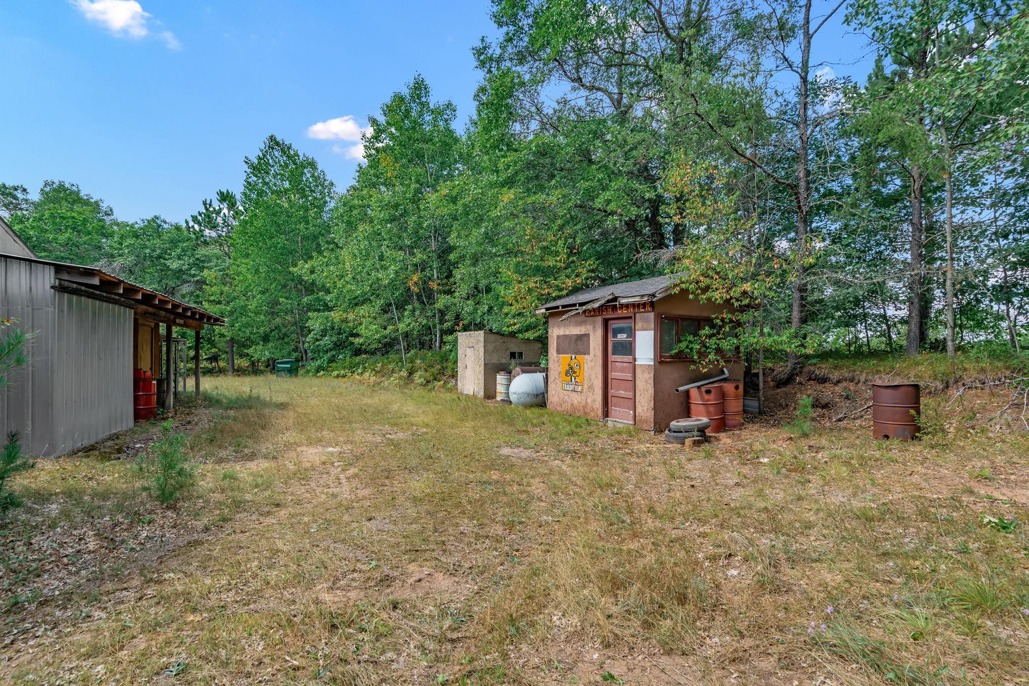main property photo 23