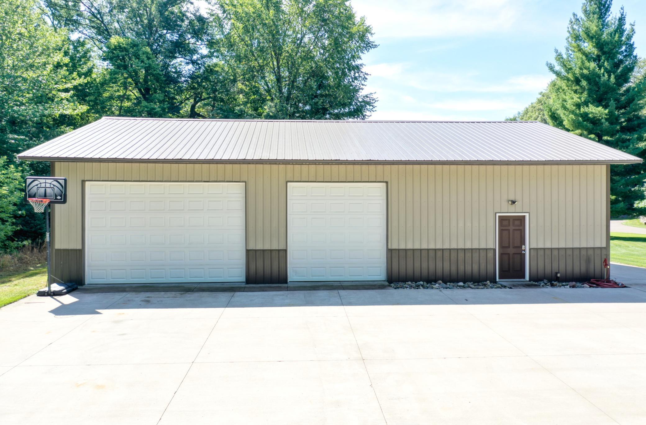 main property photo 67