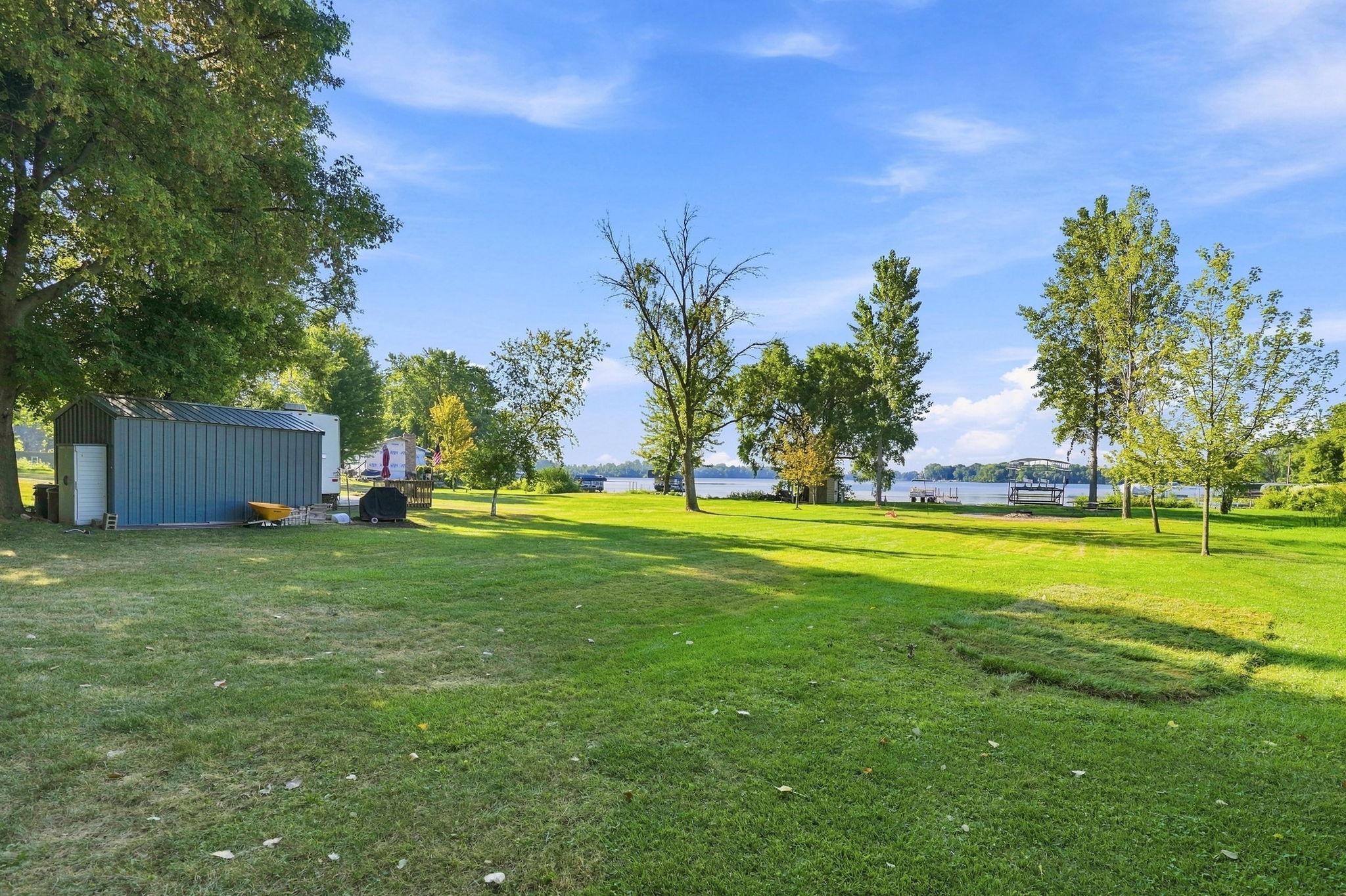 main property photo 34