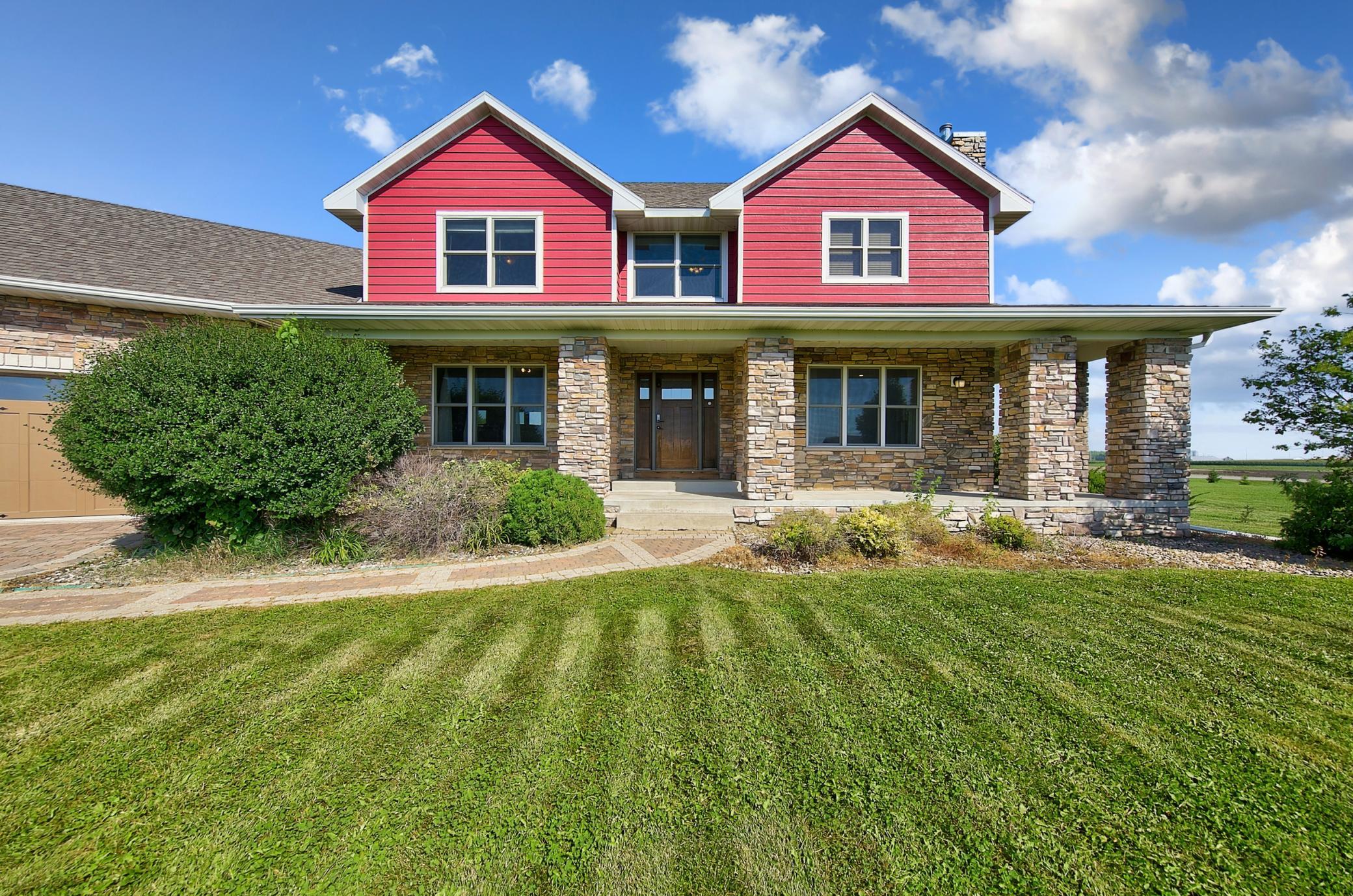 main property photo 8