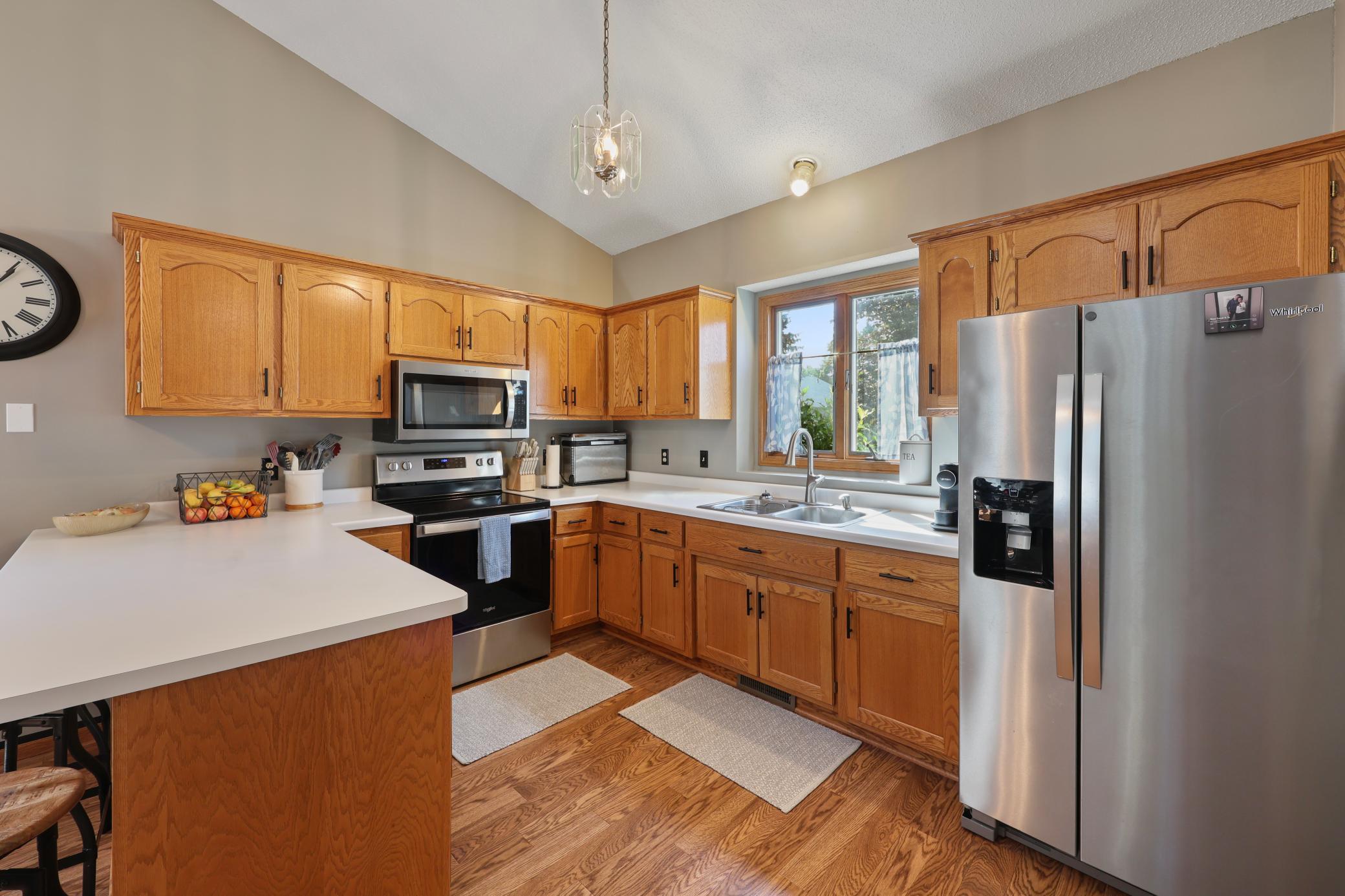 main property photo 7