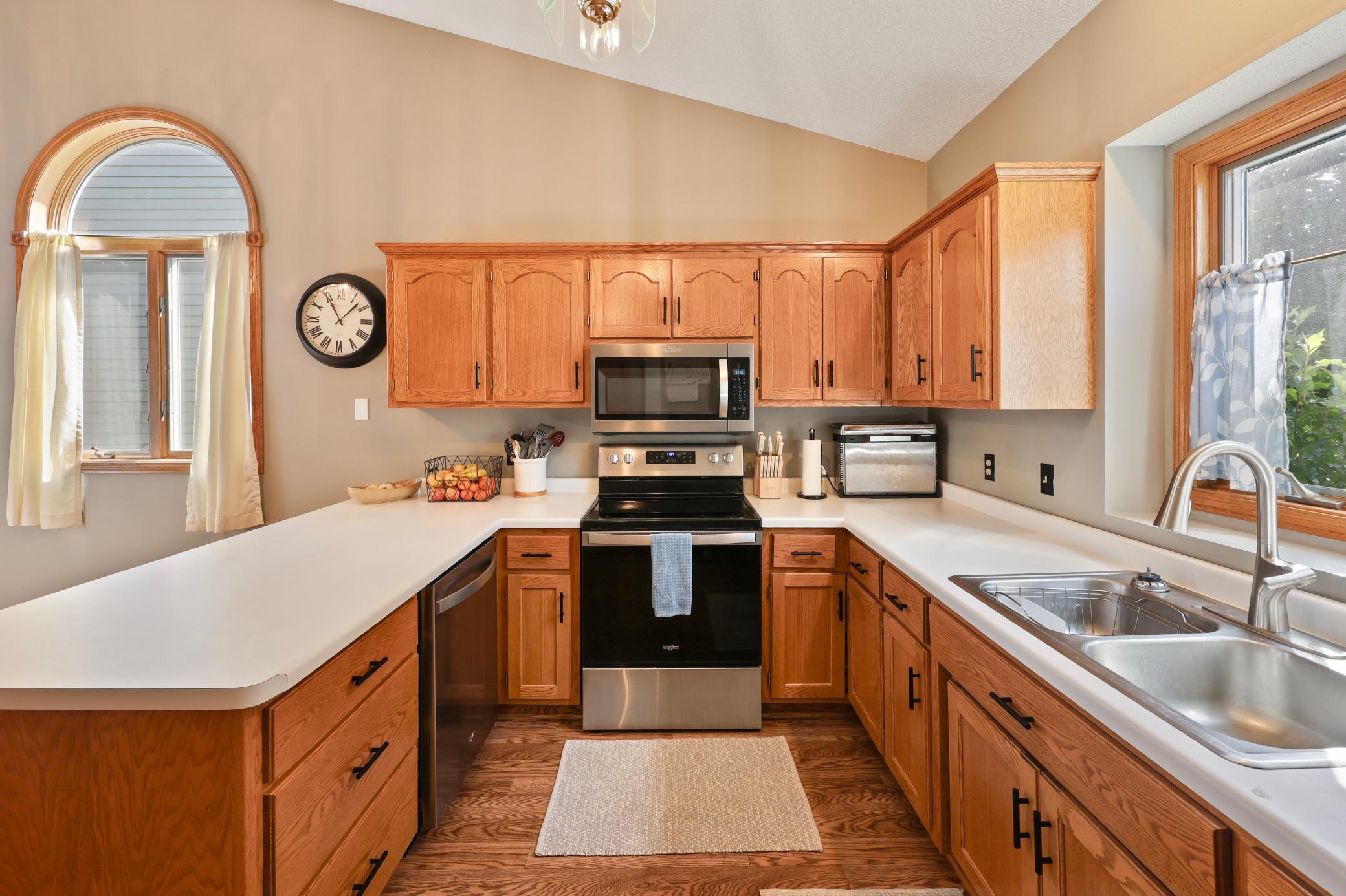 main property photo 8