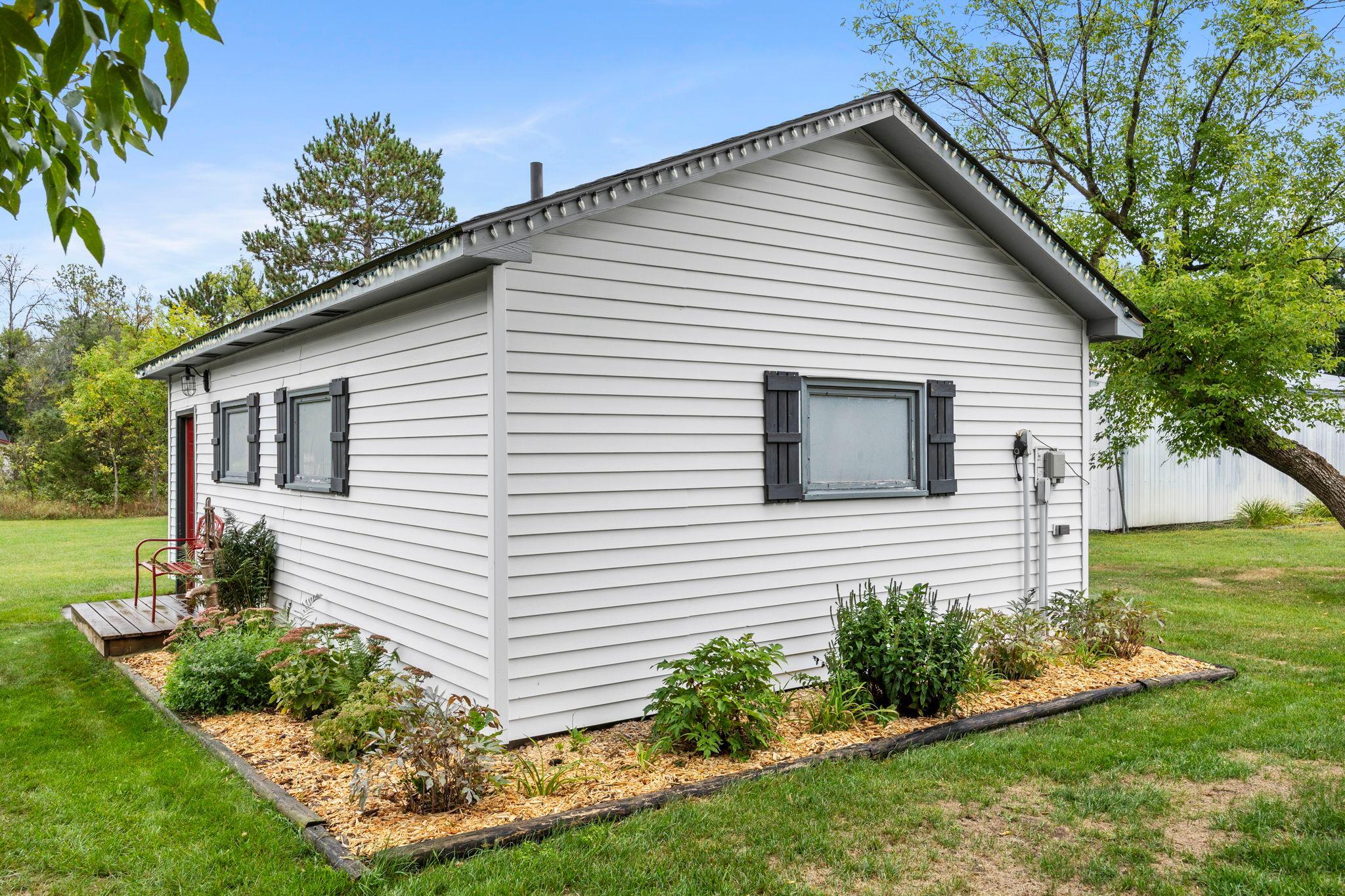 main property photo 84
