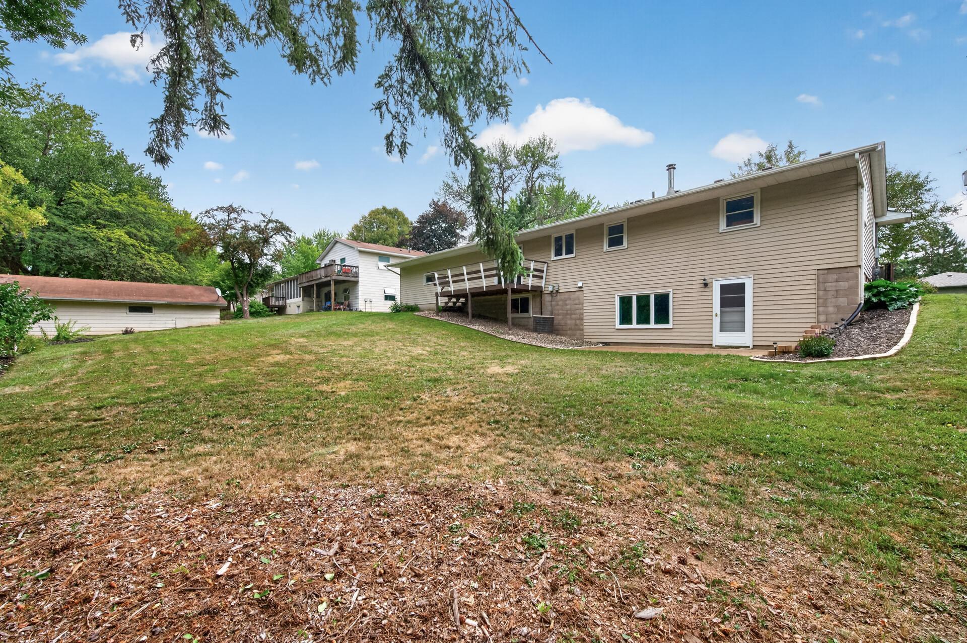 main property photo 36