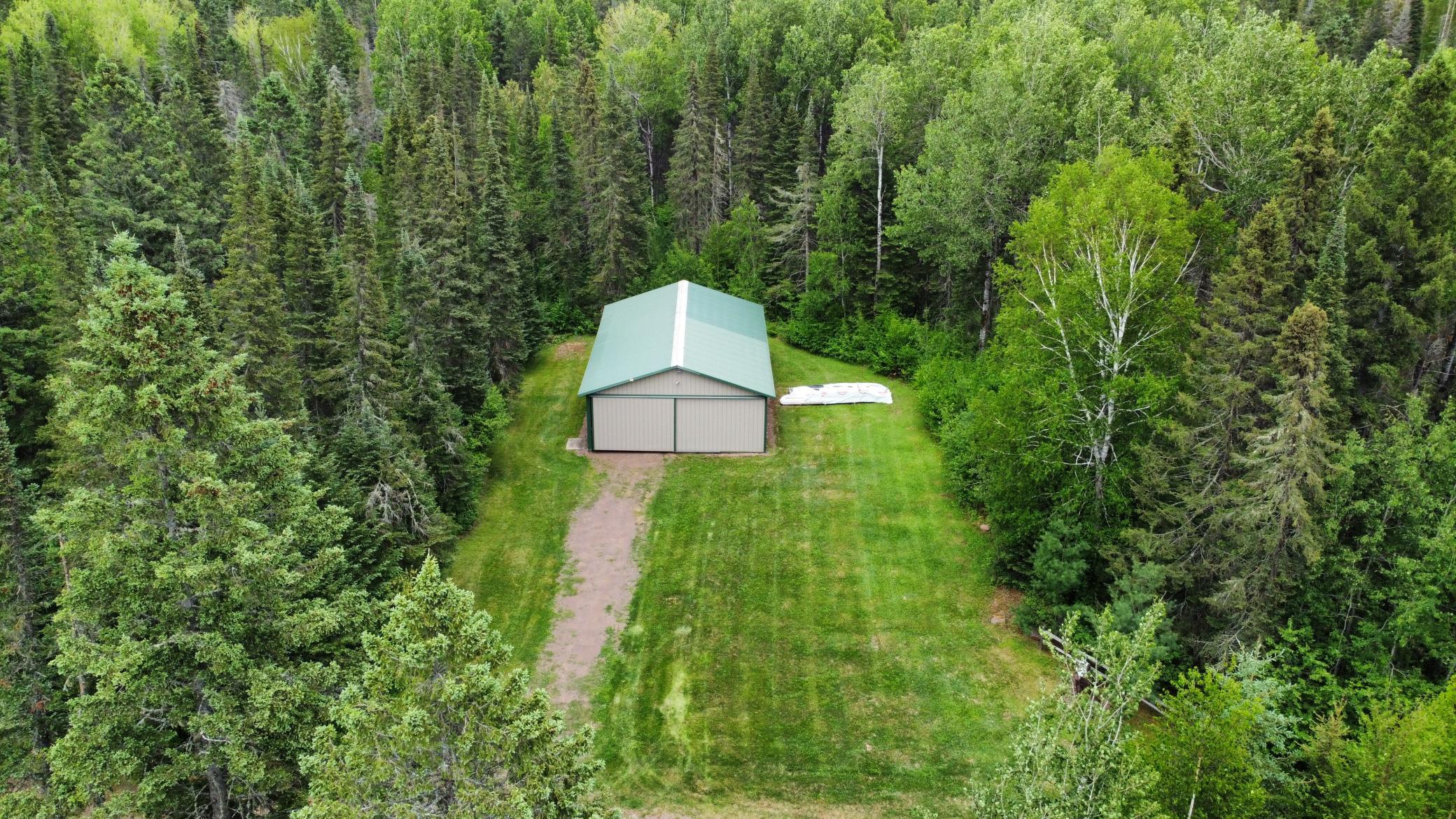 main property photo 11
