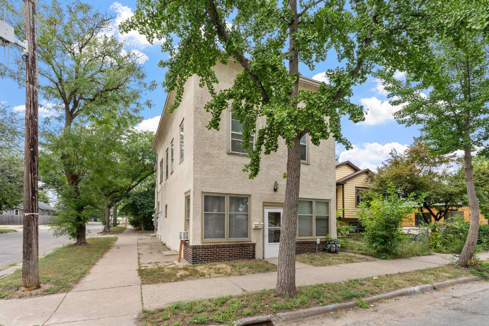main property photo 39