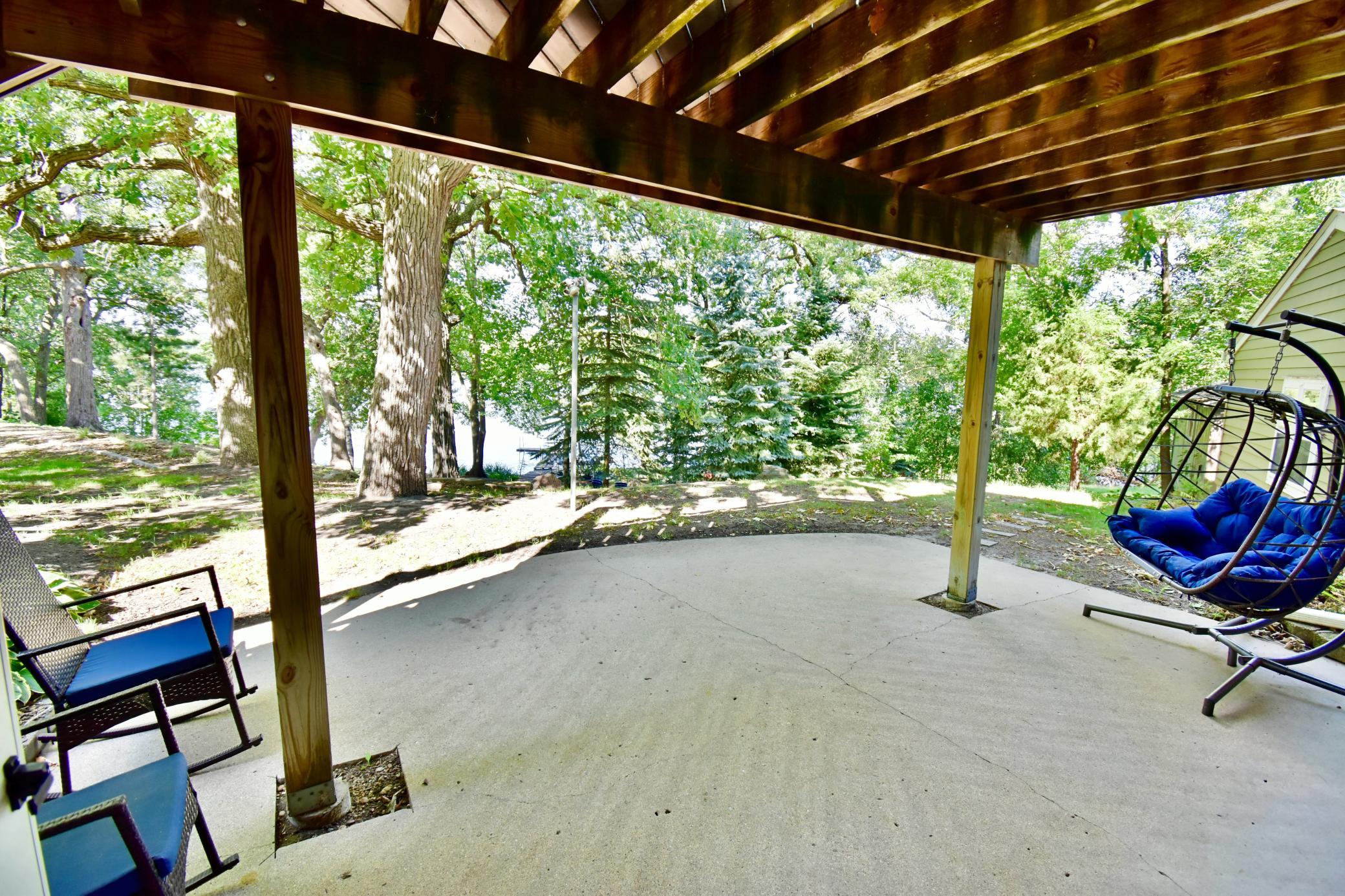 main property photo 38