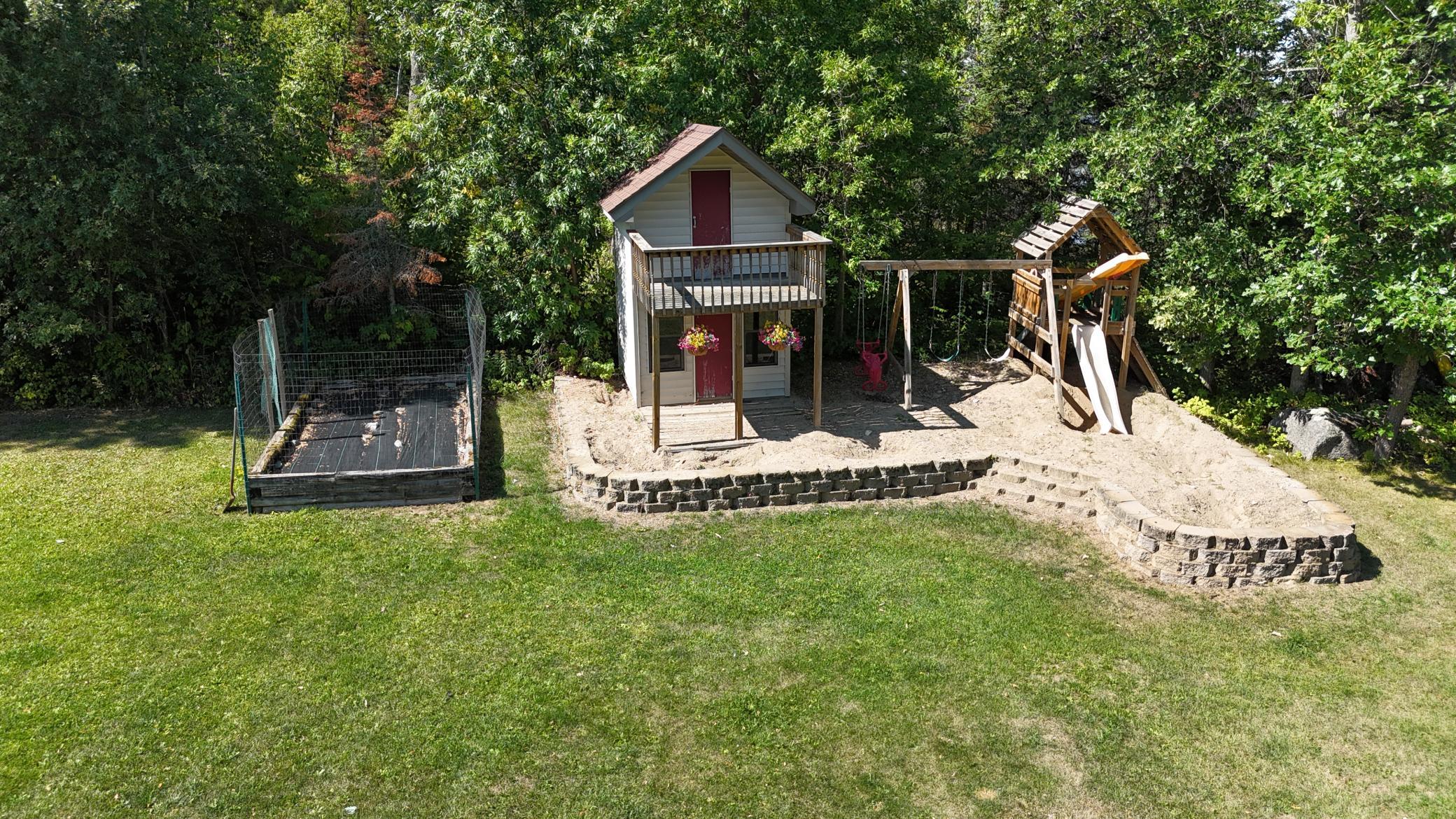 main property photo 49