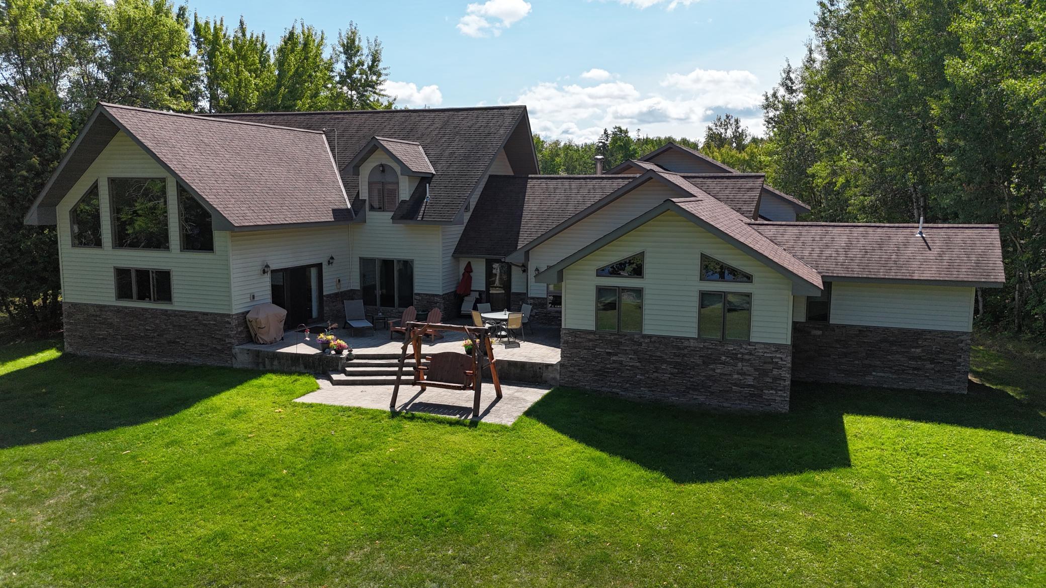 main property photo 50