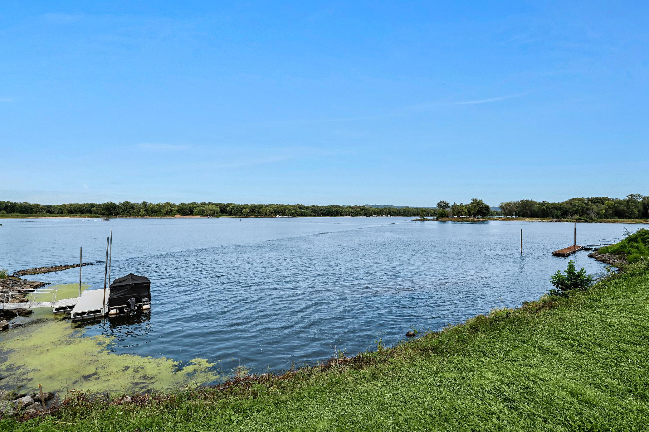 main property photo 13