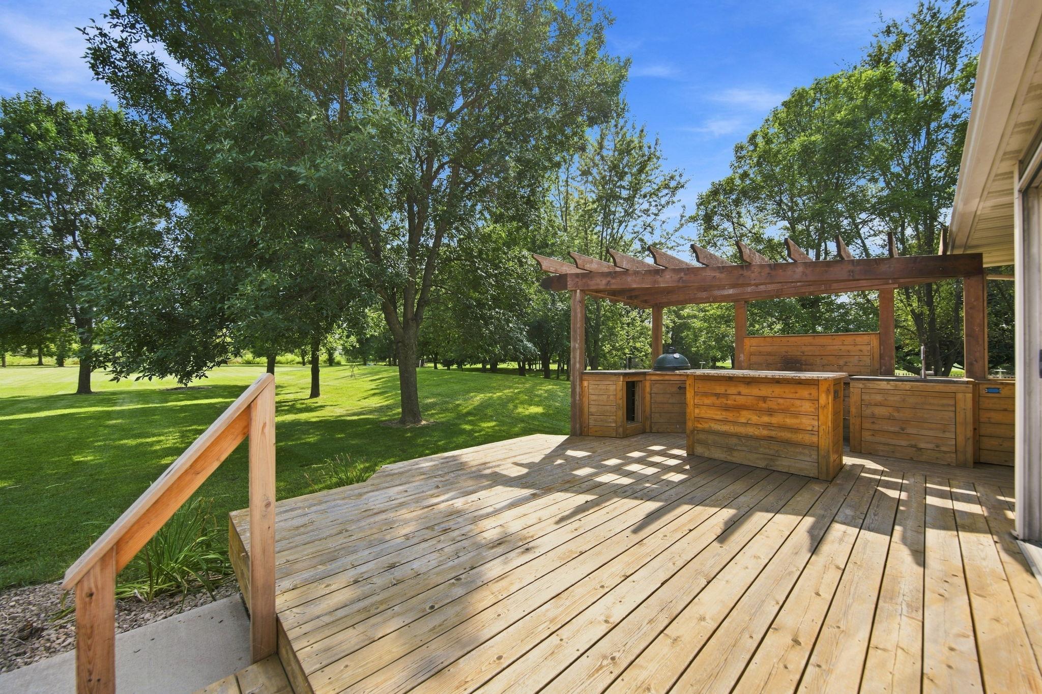 main property photo 5