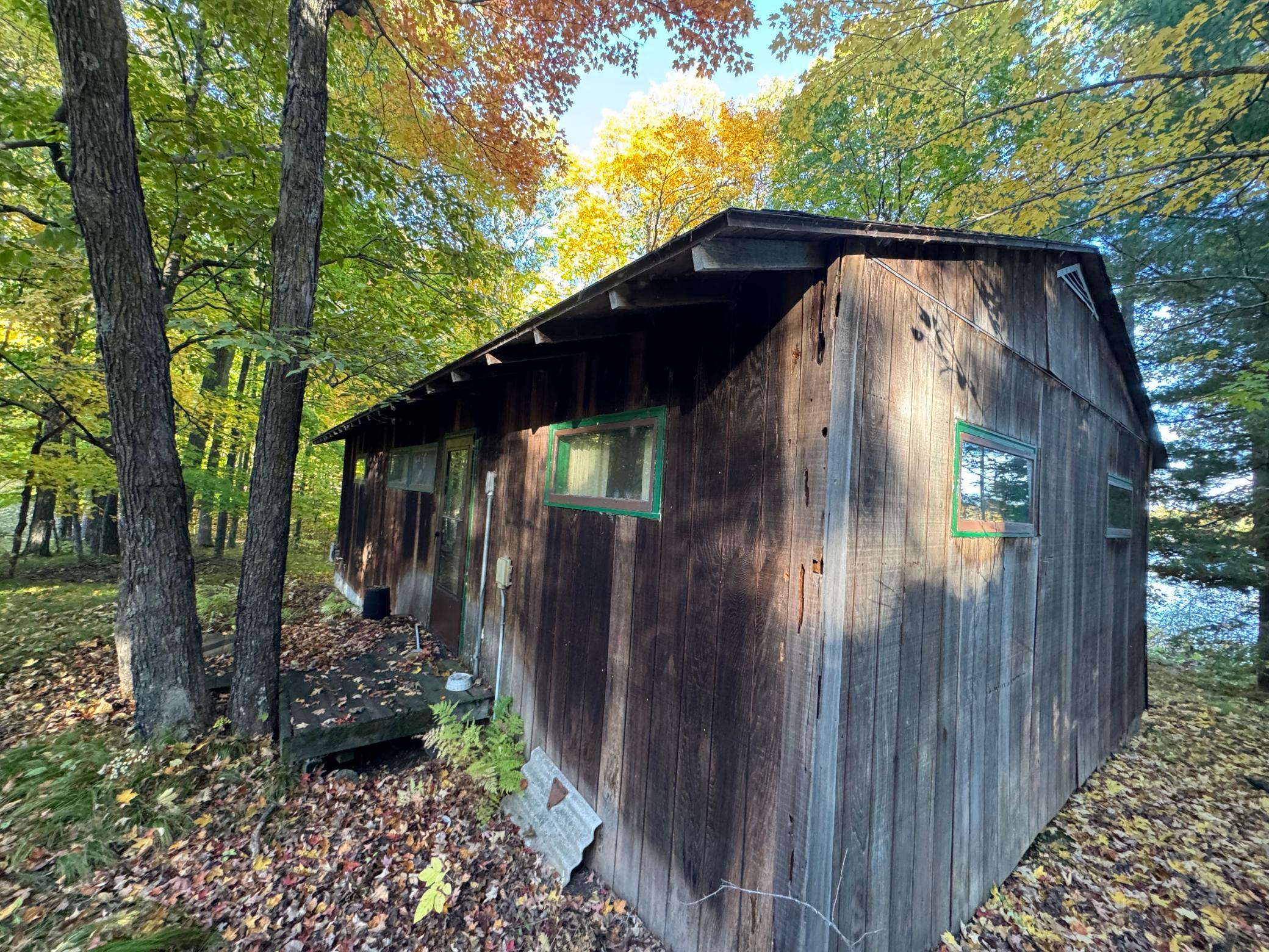 main property photo 37