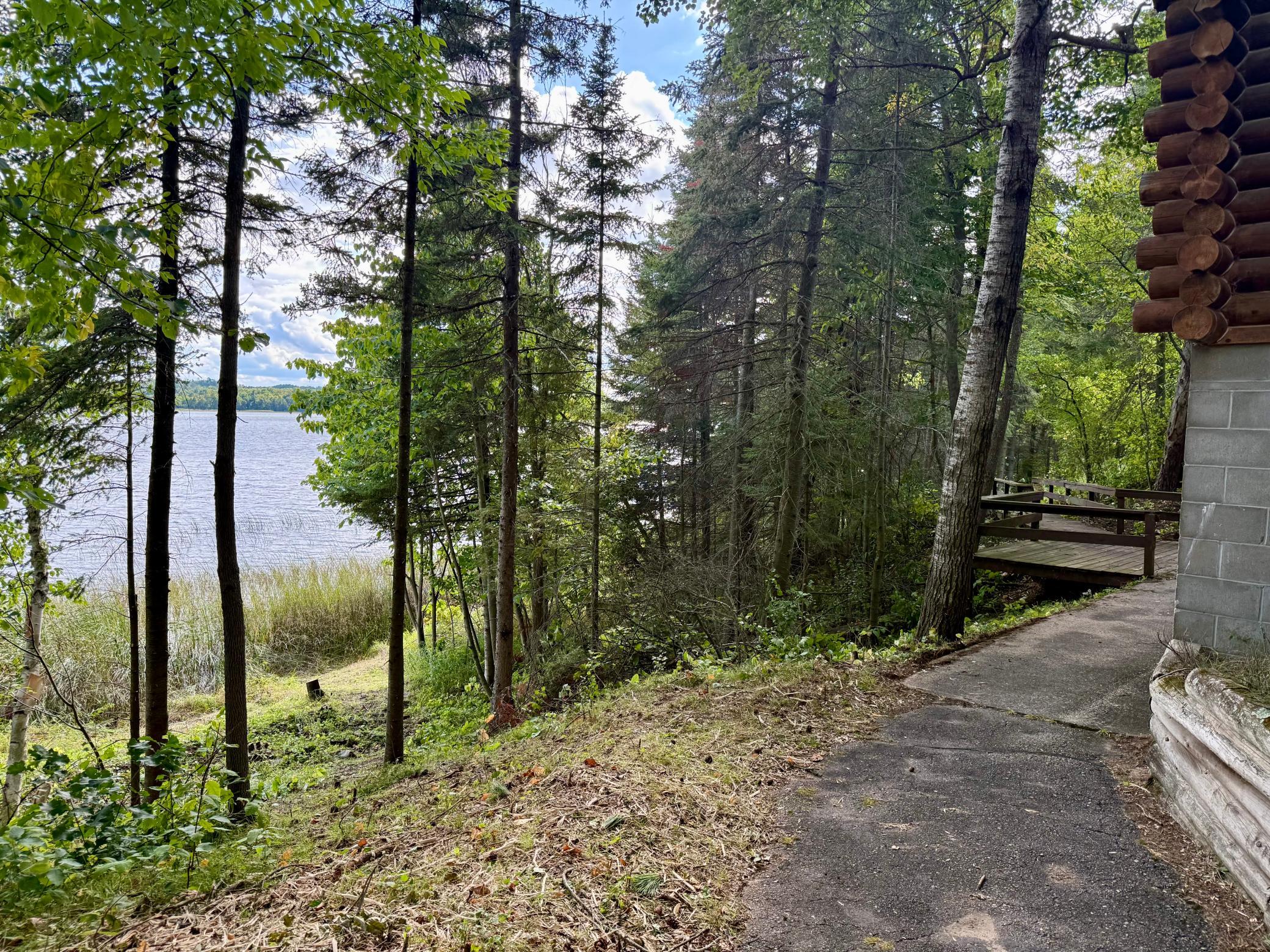 main property photo 33