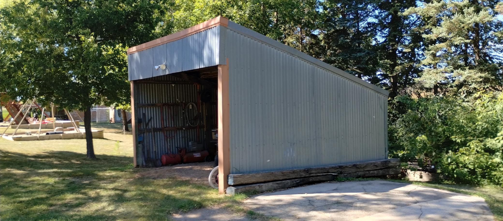 main property photo 43