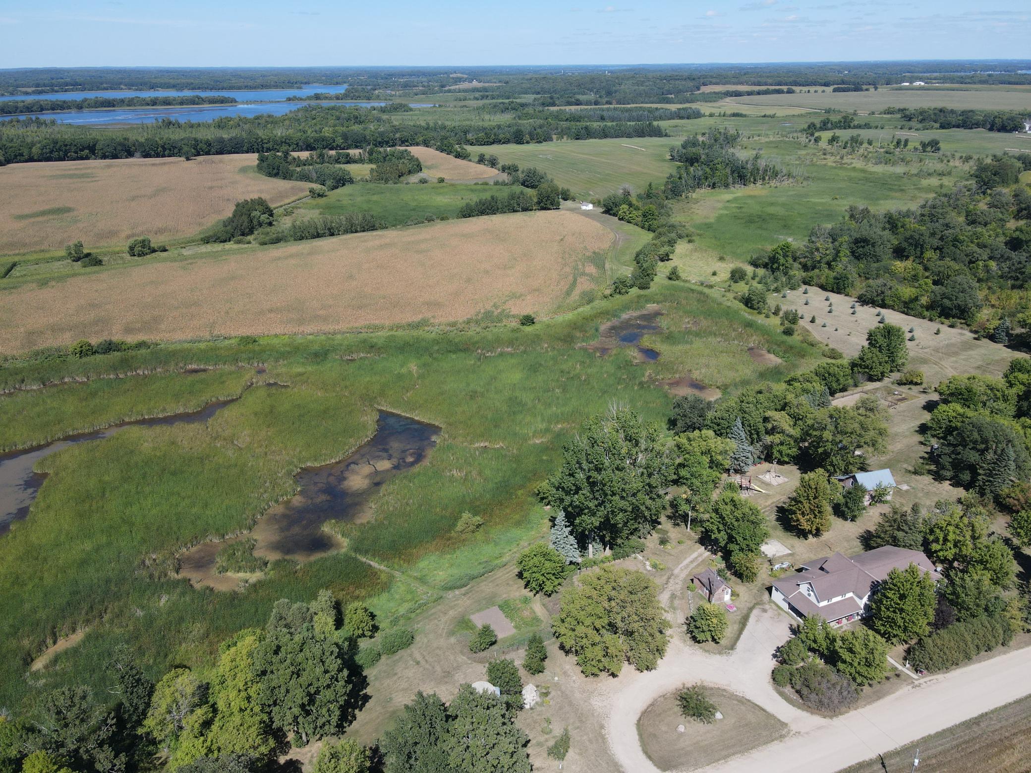 main property photo 9