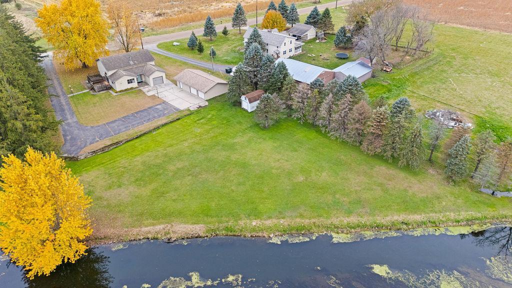 main property photo 15