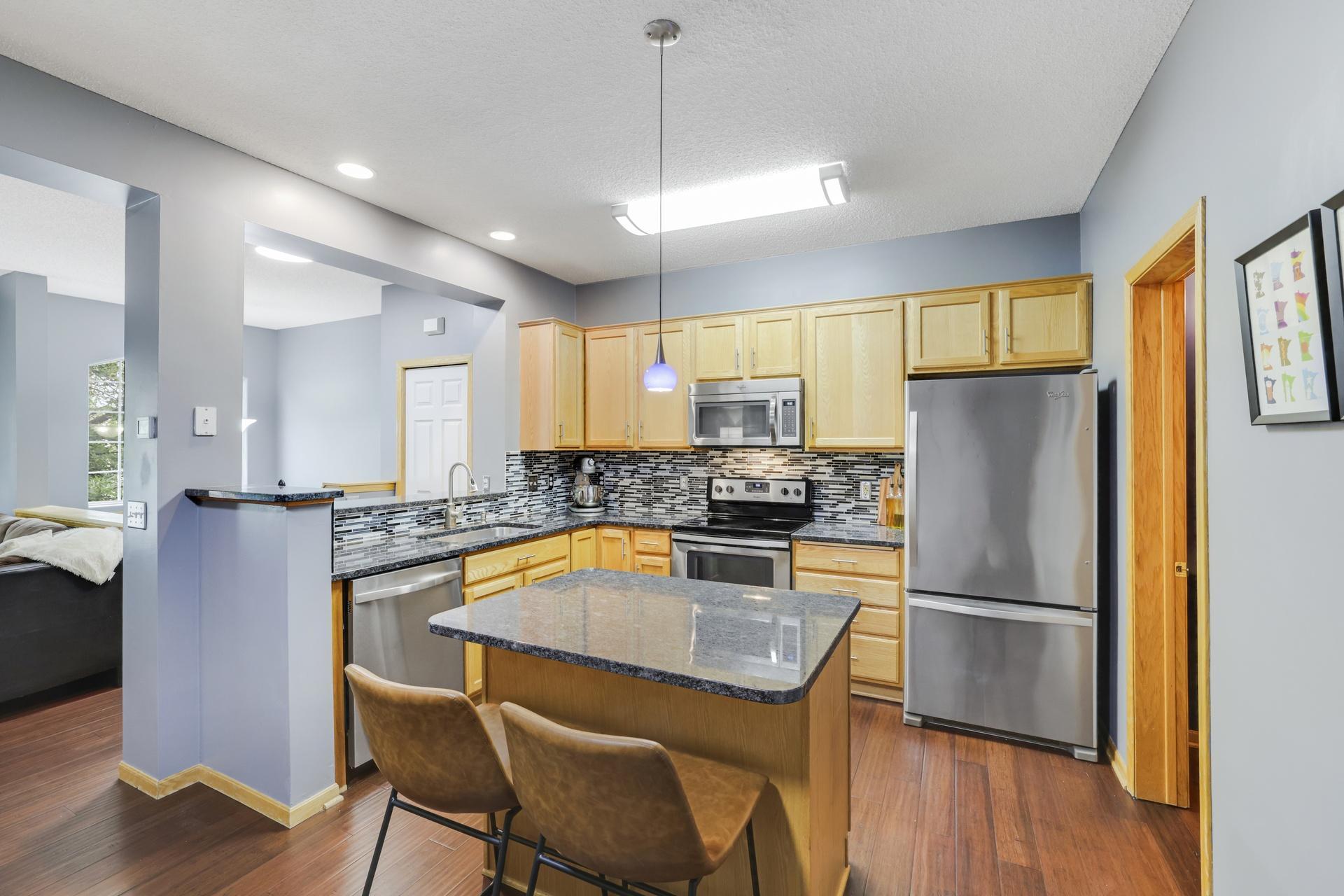 main property photo 2