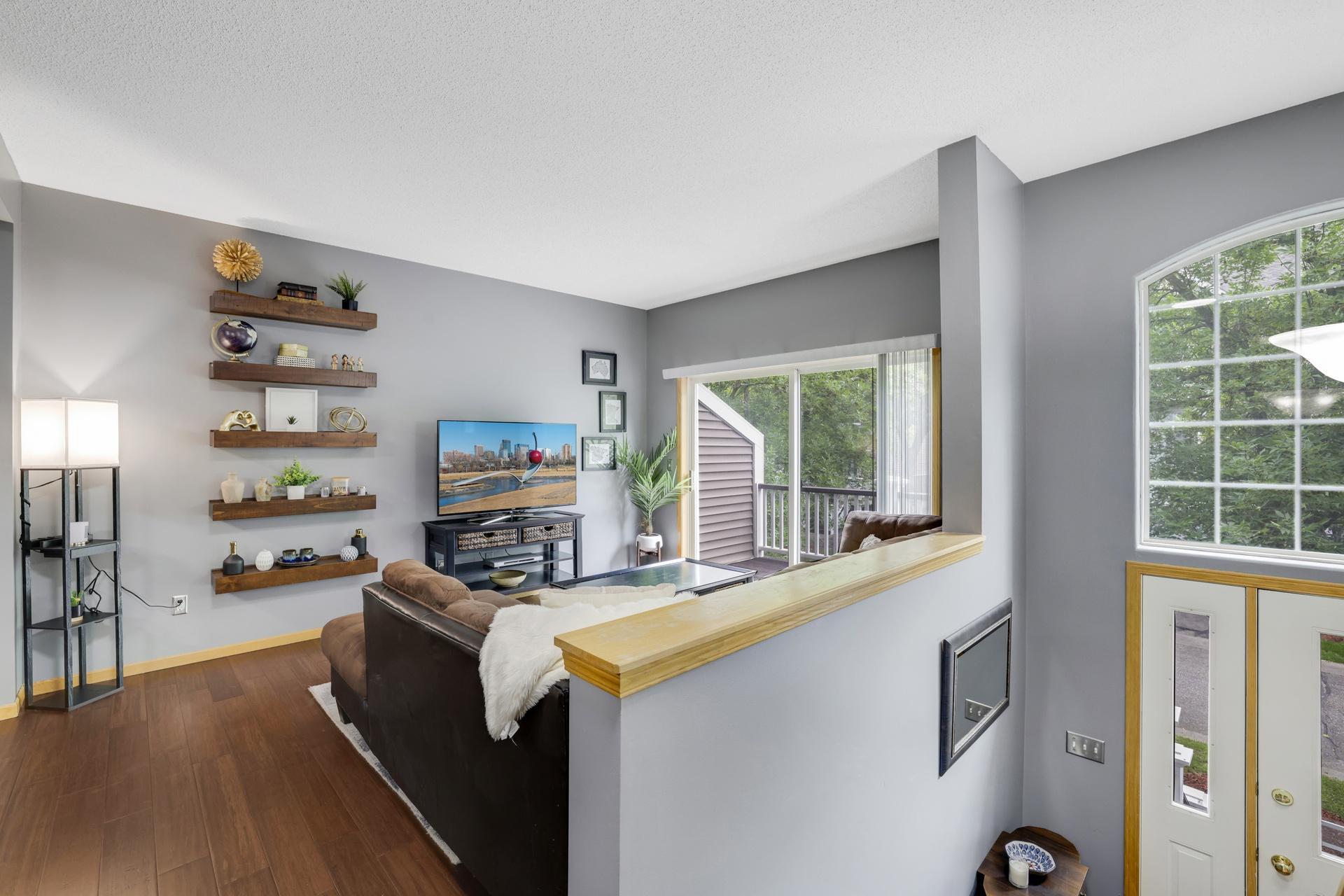main property photo 5